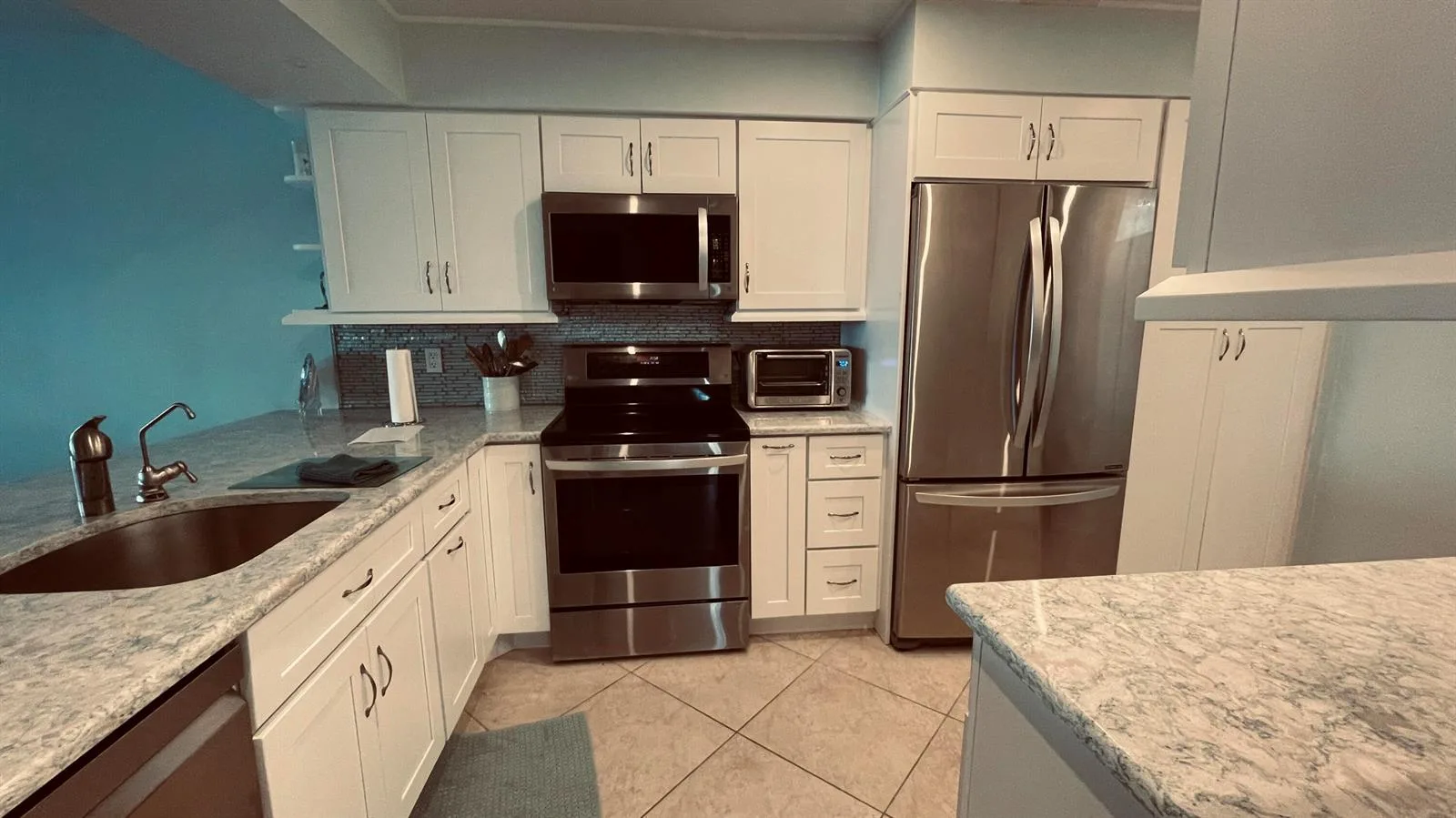 6866 Huntington Lane # 305, Delray Beach, FL 33446 photo 3
