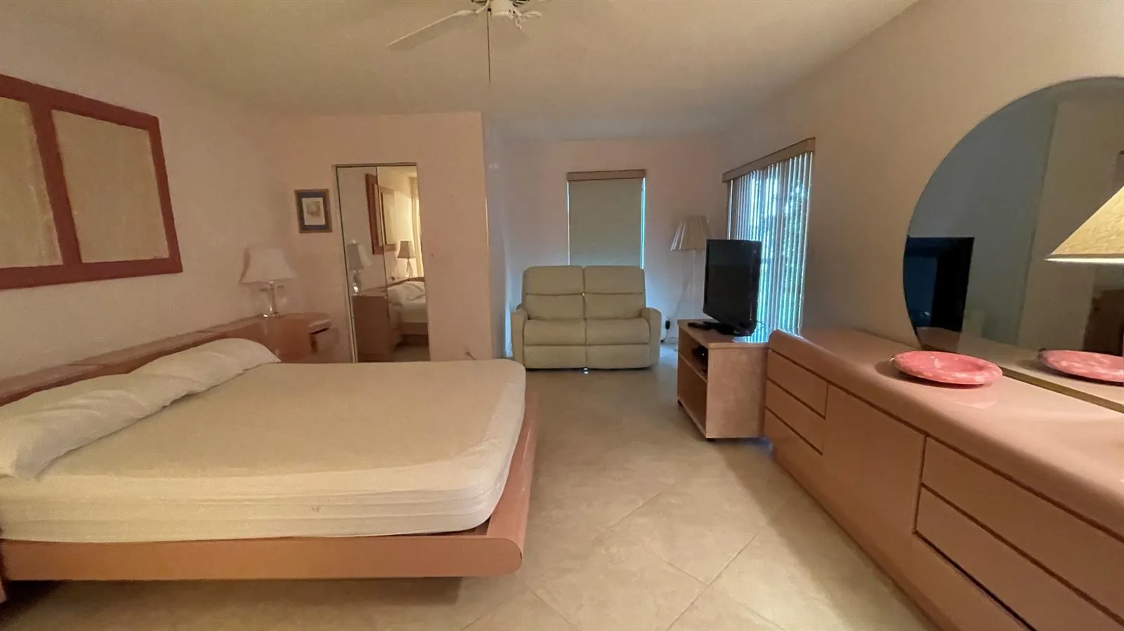 6866 Huntington Lane # 305, Delray Beach, FL 33446 photo 4
