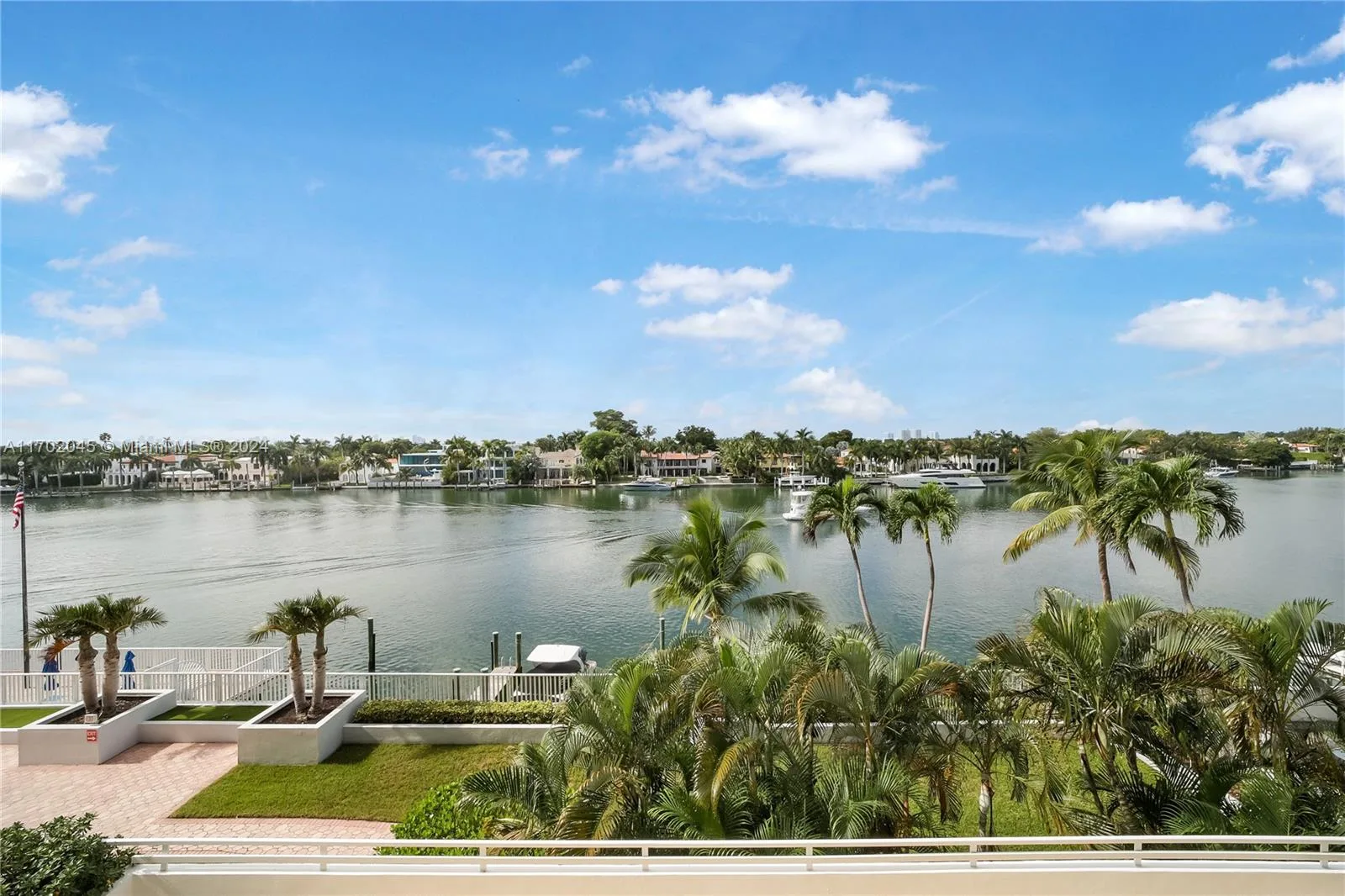 5700 Collins Ave # 4L, Miami Beach, FL 33140