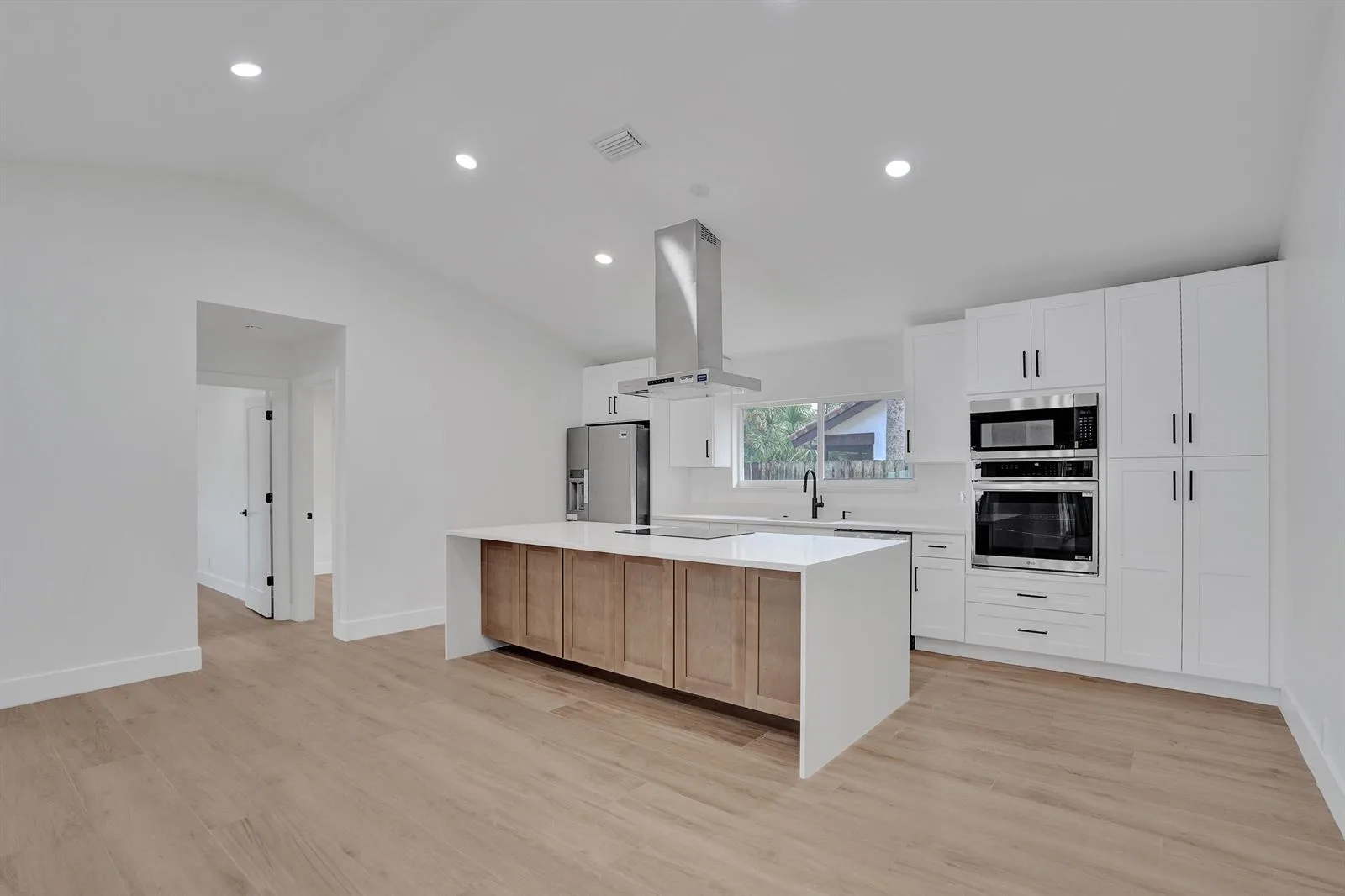2009 SW 36TH Avenue, Delray Beach, FL 33445 photo 6