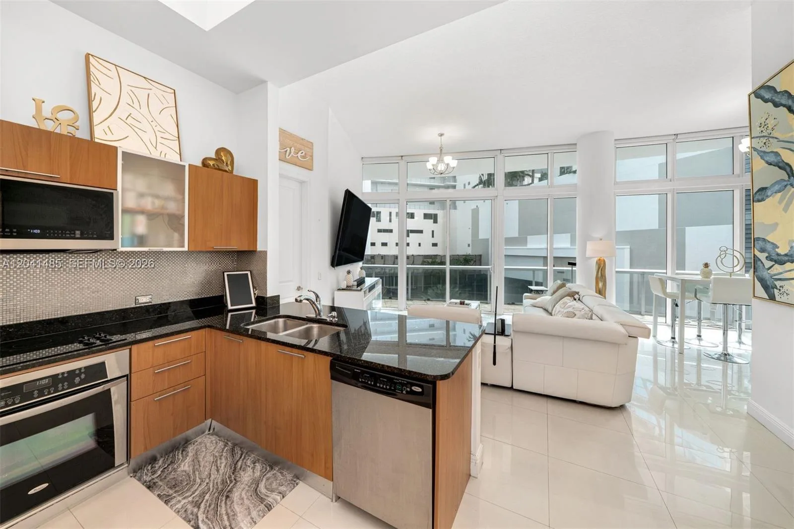480 NE 30th St # 501, Miami, FL 33137 photo 4