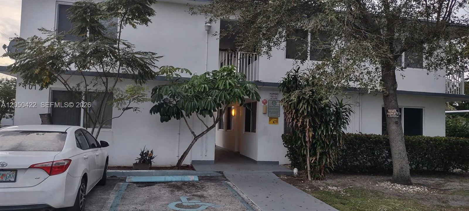 101 NW 29th Ave # 3, Fort Lauderdale, FL 33311 photo 2