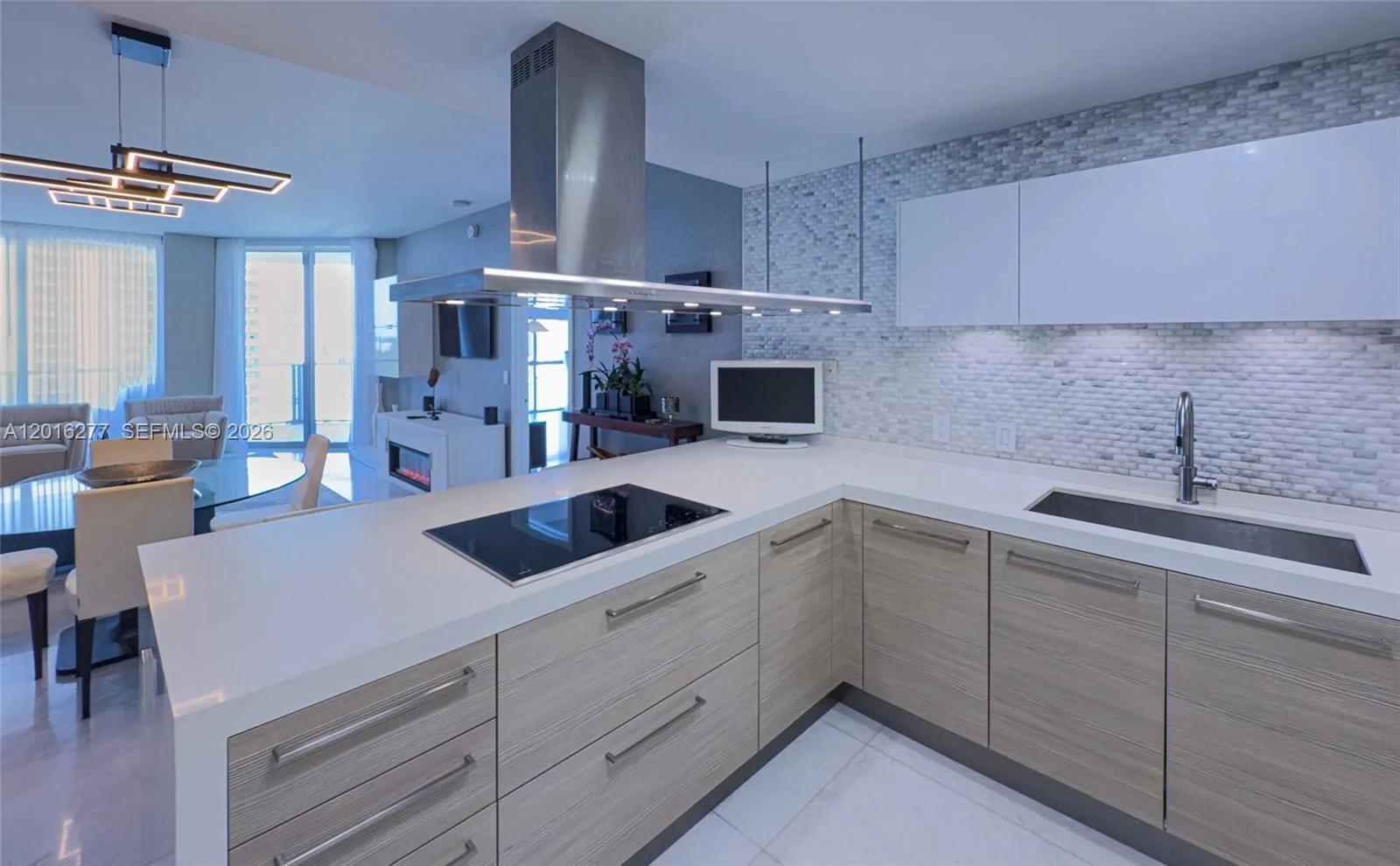 17111 Biscayne Blvd # 1705, North Miami Beach, FL 33160 photo 13