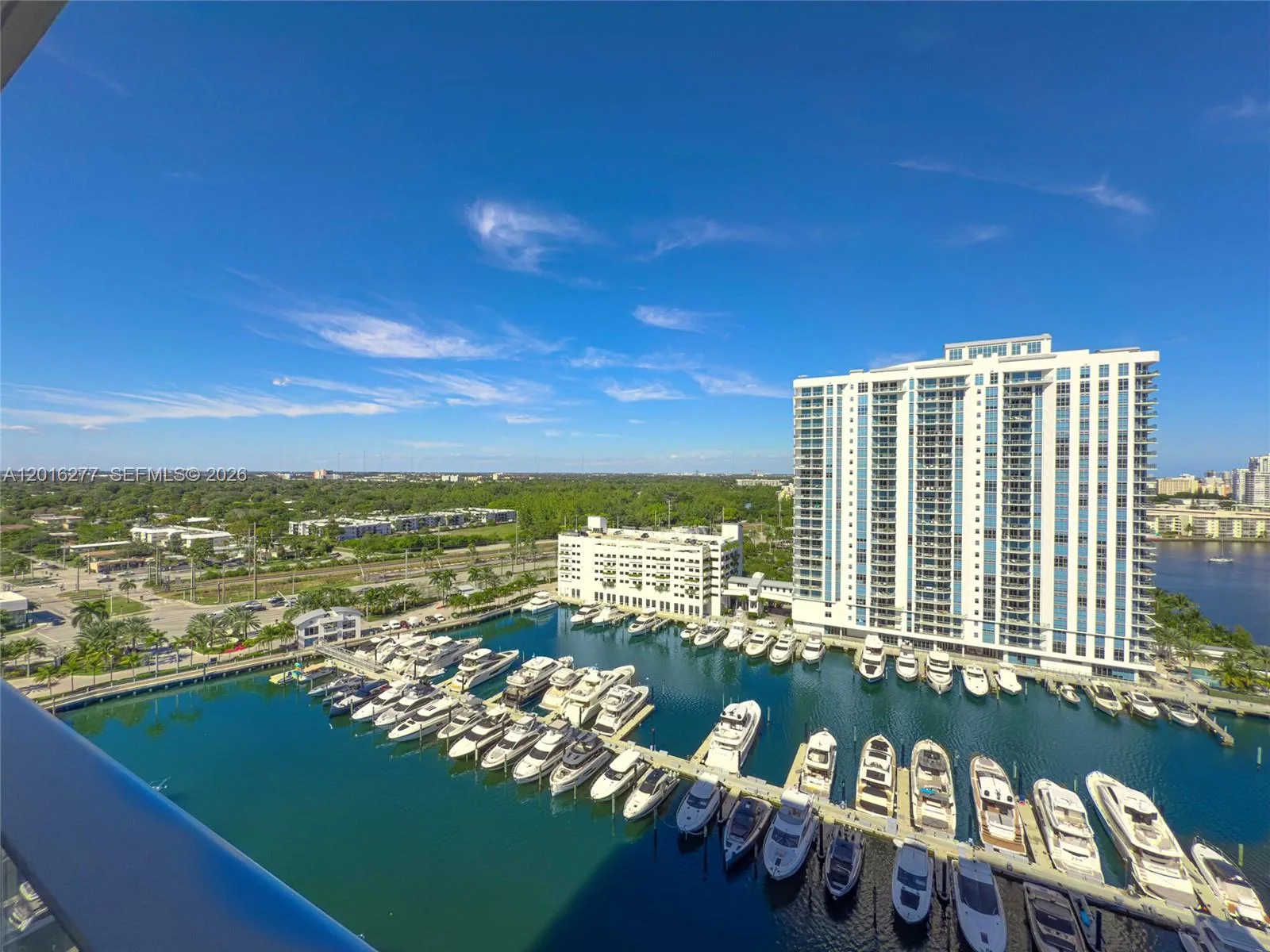 17111 Biscayne Blvd # 1705, North Miami Beach, FL 33160 photo 3