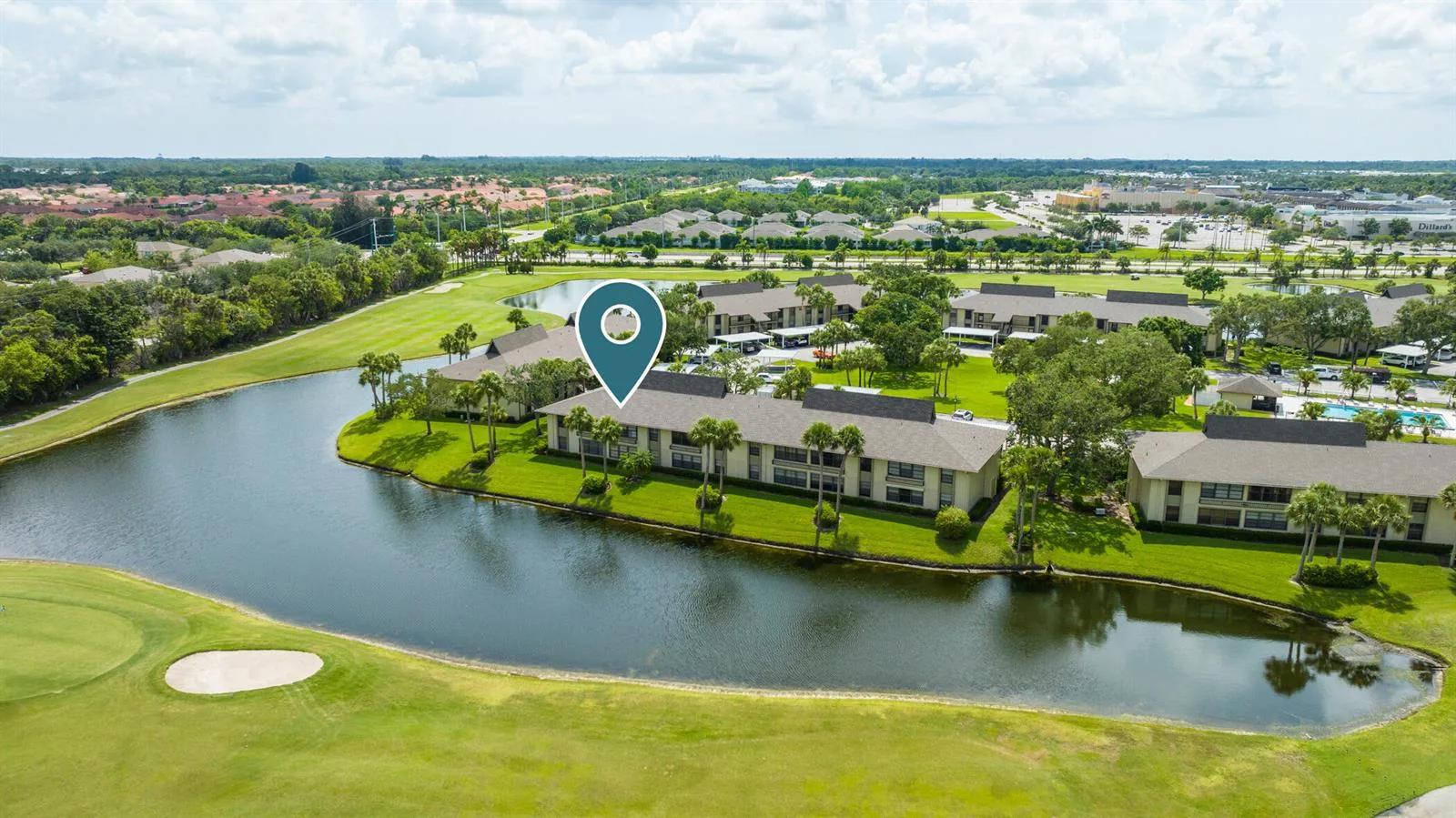 28 Plantation Drive # 204, Vero Beach, FL 32966