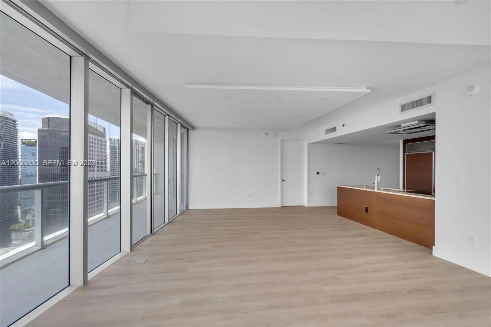 495 Brickell Ave # 3601, Miami, FL 33131 photo 11