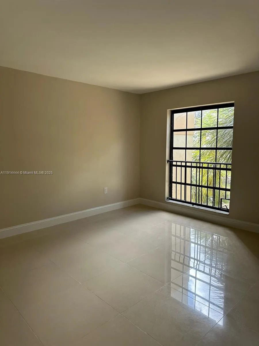 5530 NW 44th St # 308C, Lauderhill, FL 33319 photo 11