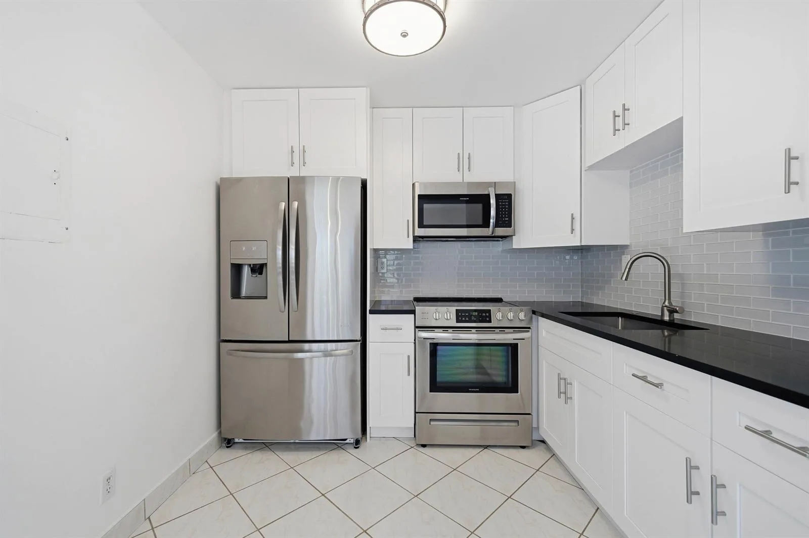 249 Burgundy F, Delray Beach, FL 33484