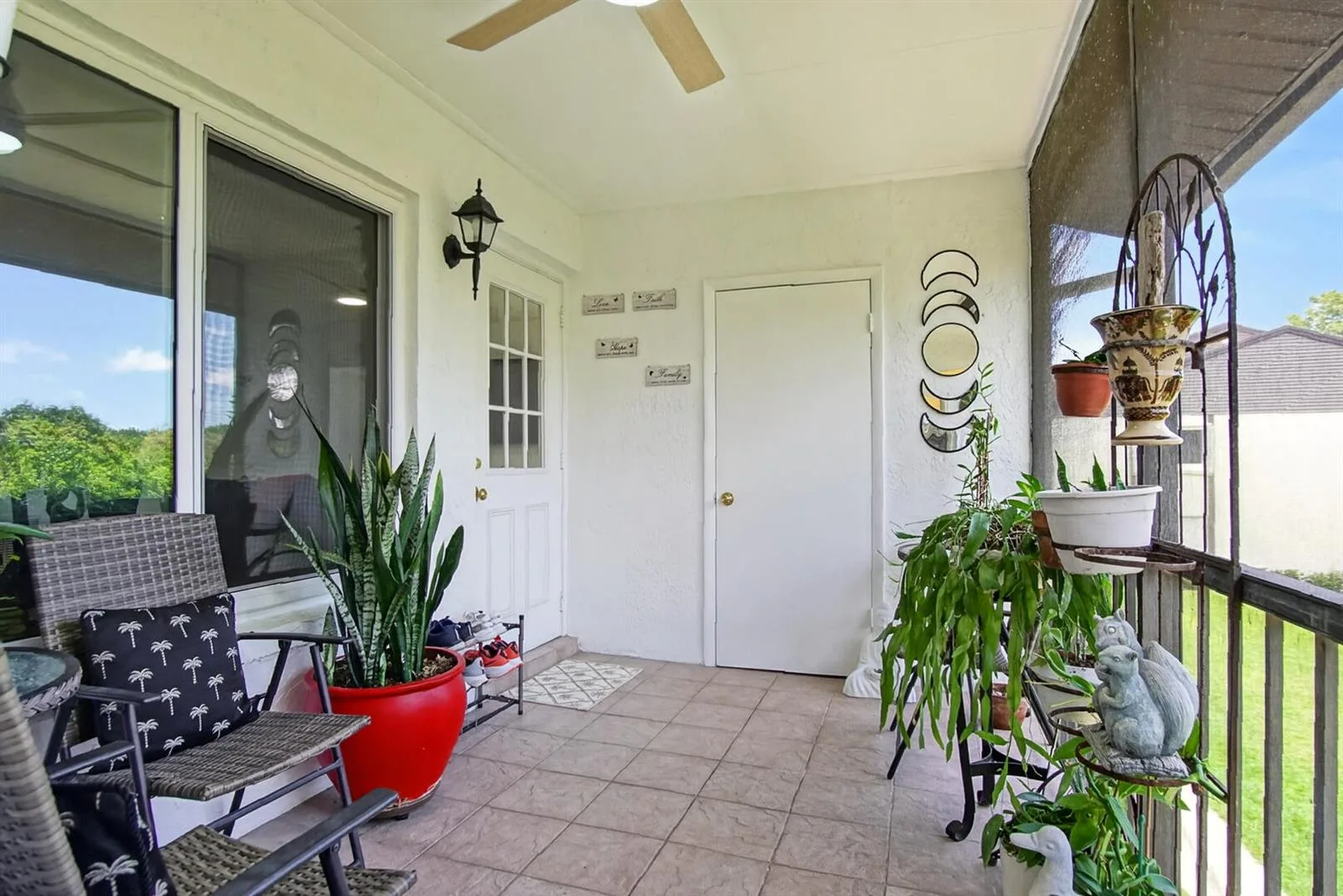 5930 Whispering Pine Way # B-2, FL 33463