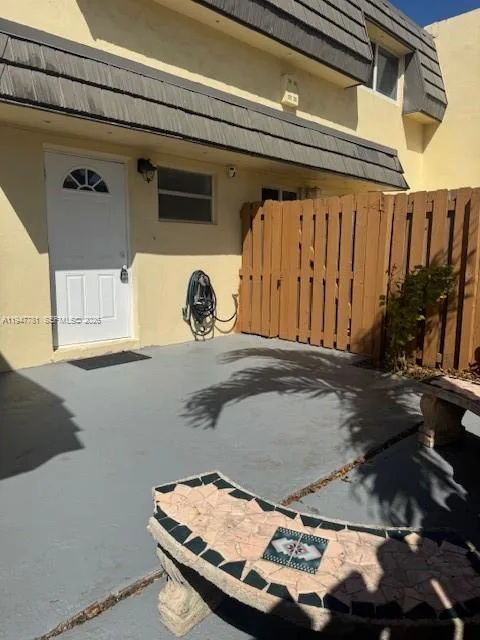 8327 SW 137th Ave # 8327, Miami, FL 33183