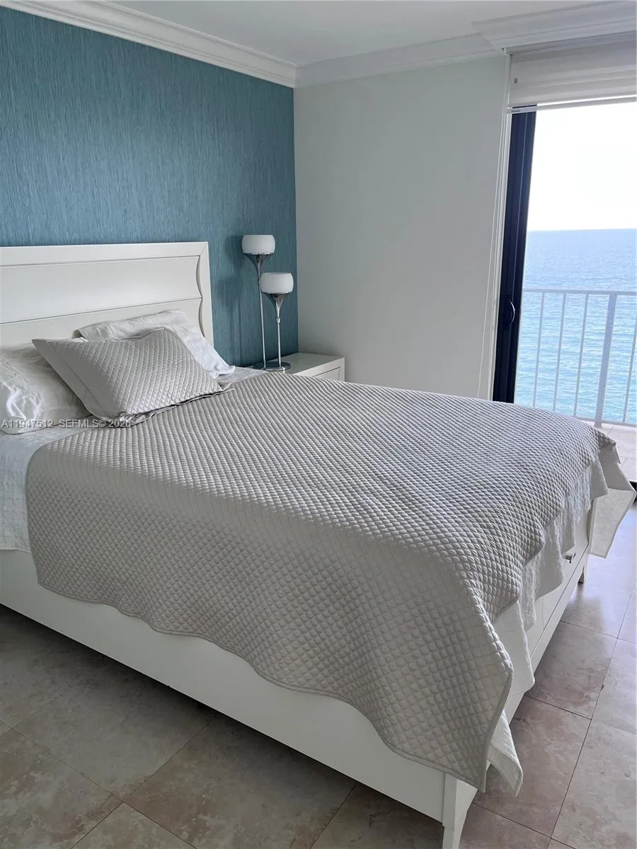 2625 Collins Ave # 1407, Miami Beach, FL 33140 photo 10