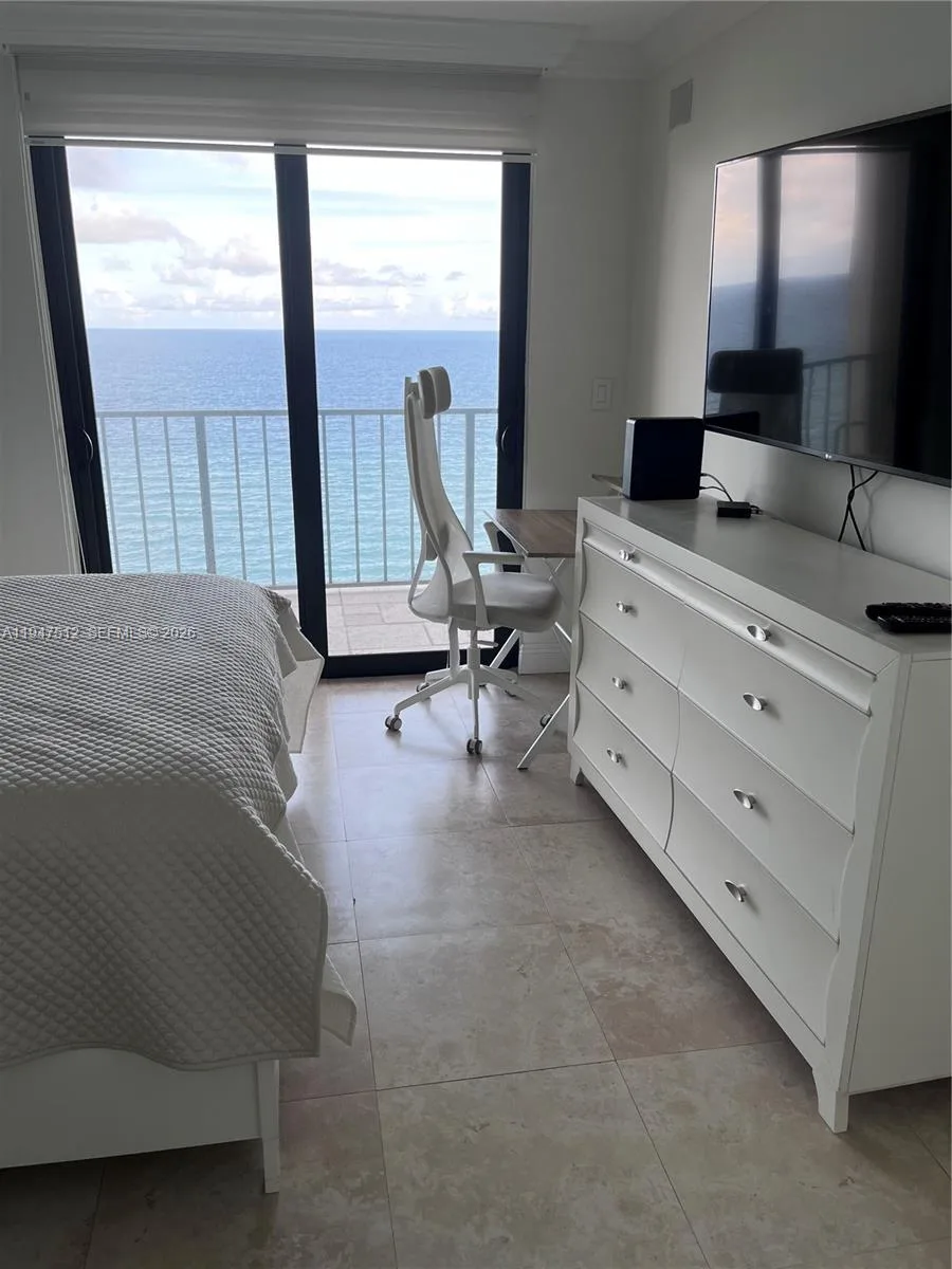 2625 Collins Ave # 1407, Miami Beach, FL 33140 photo 11