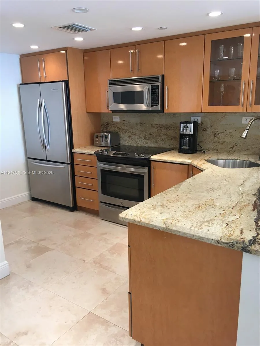 2625 Collins Ave # 1407, Miami Beach, FL 33140 photo 4
