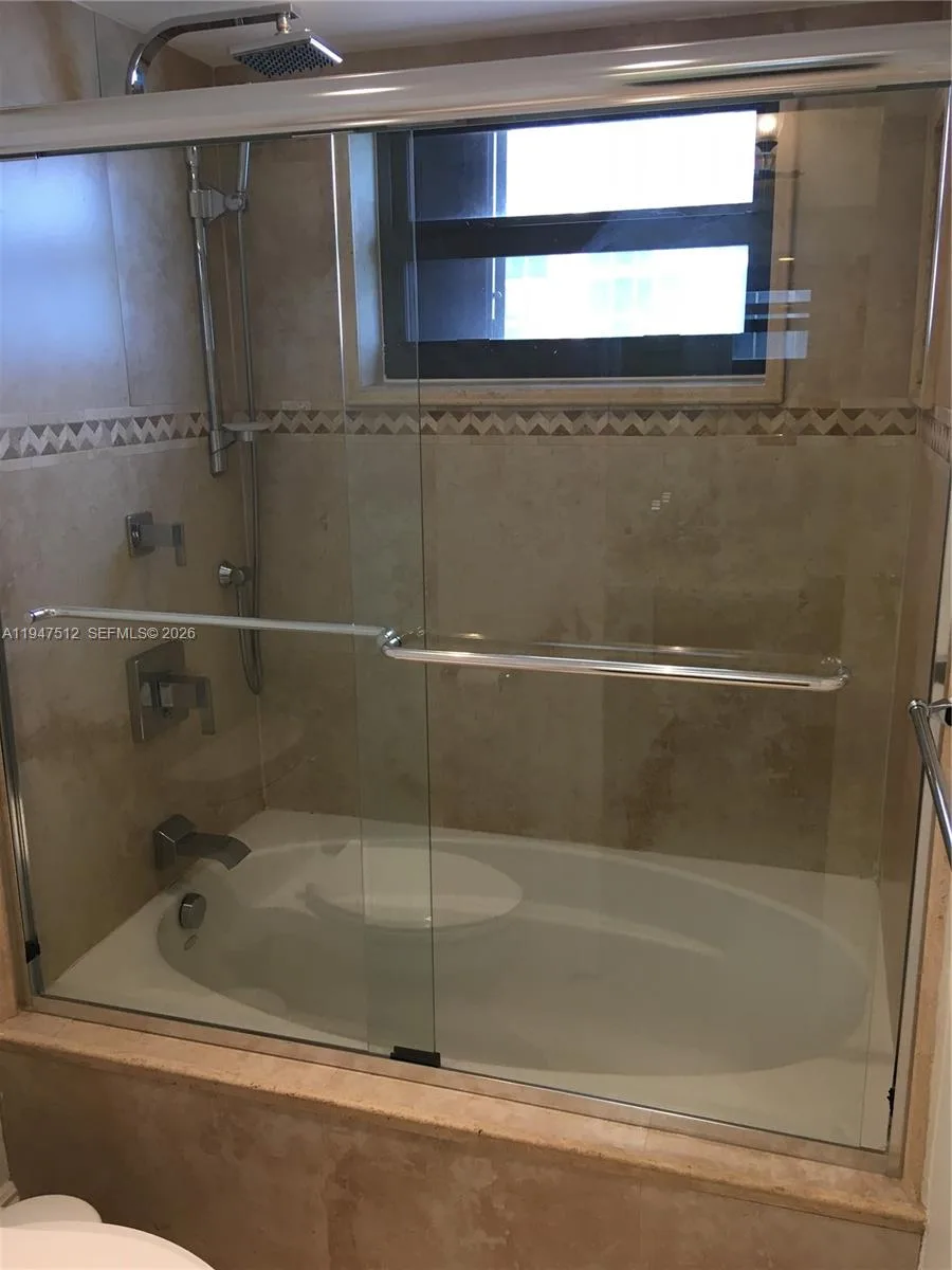 2625 Collins Ave # 1407, Miami Beach, FL 33140 photo 9