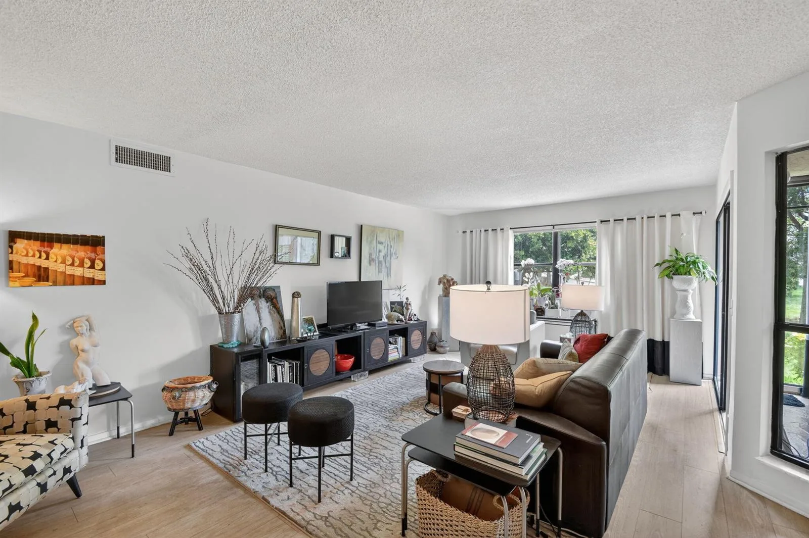 3329 Perimeter Drive, FL 33467
