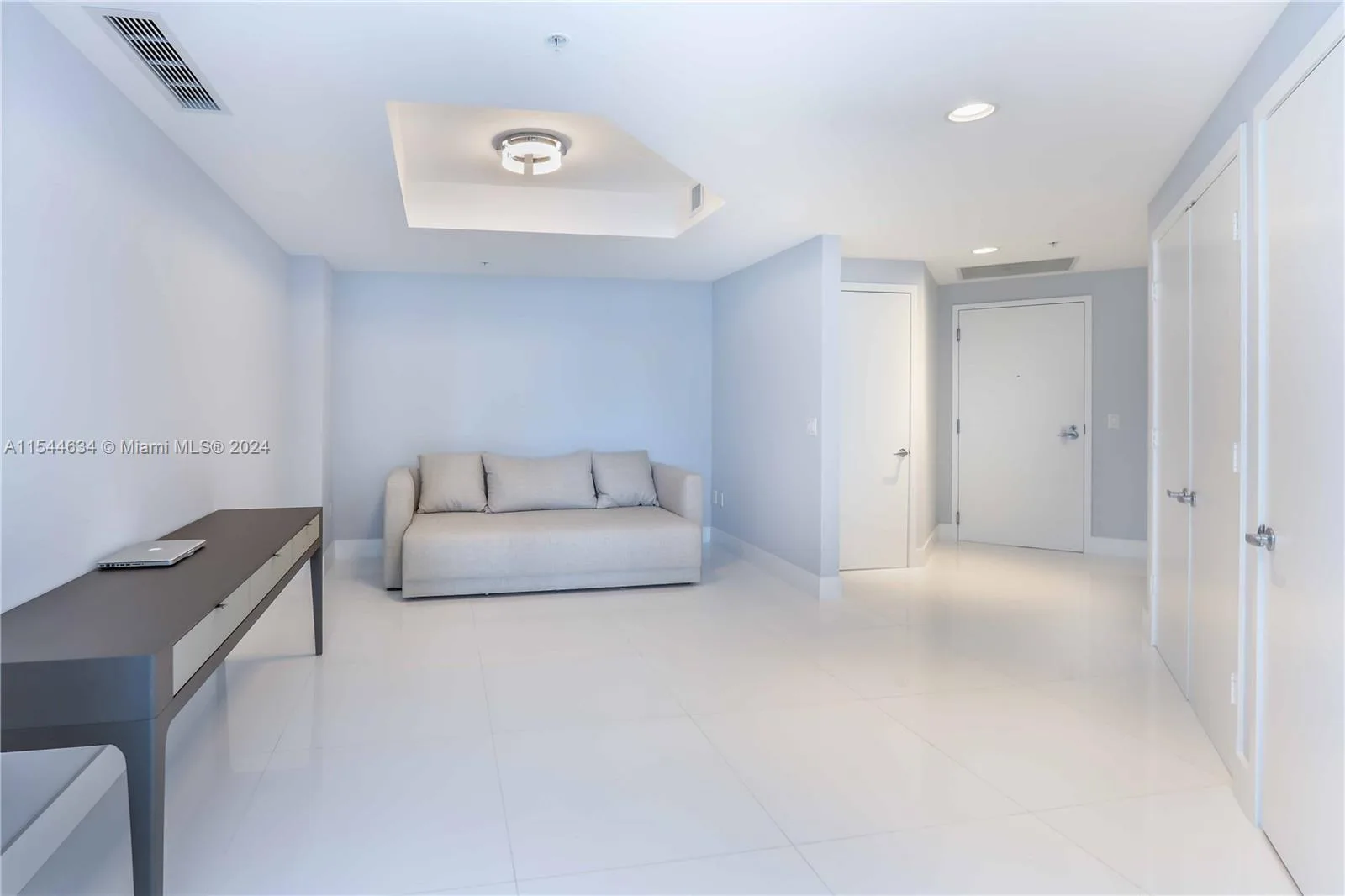 17301 Biscayne Blvd # 1201, North Miami Beach, FL 33160 photo 10