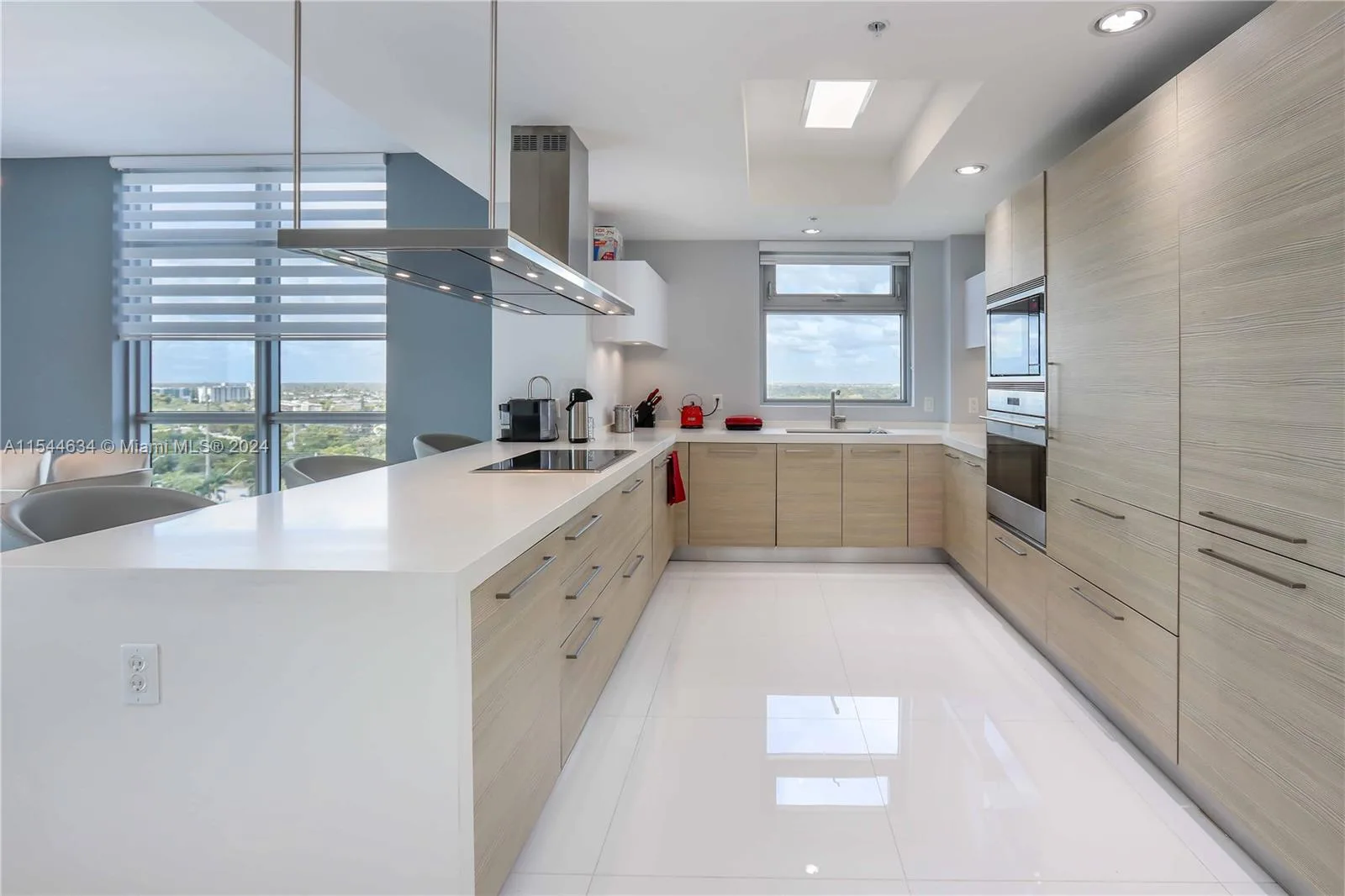 17301 Biscayne Blvd # 1201, North Miami Beach, FL 33160 photo 8