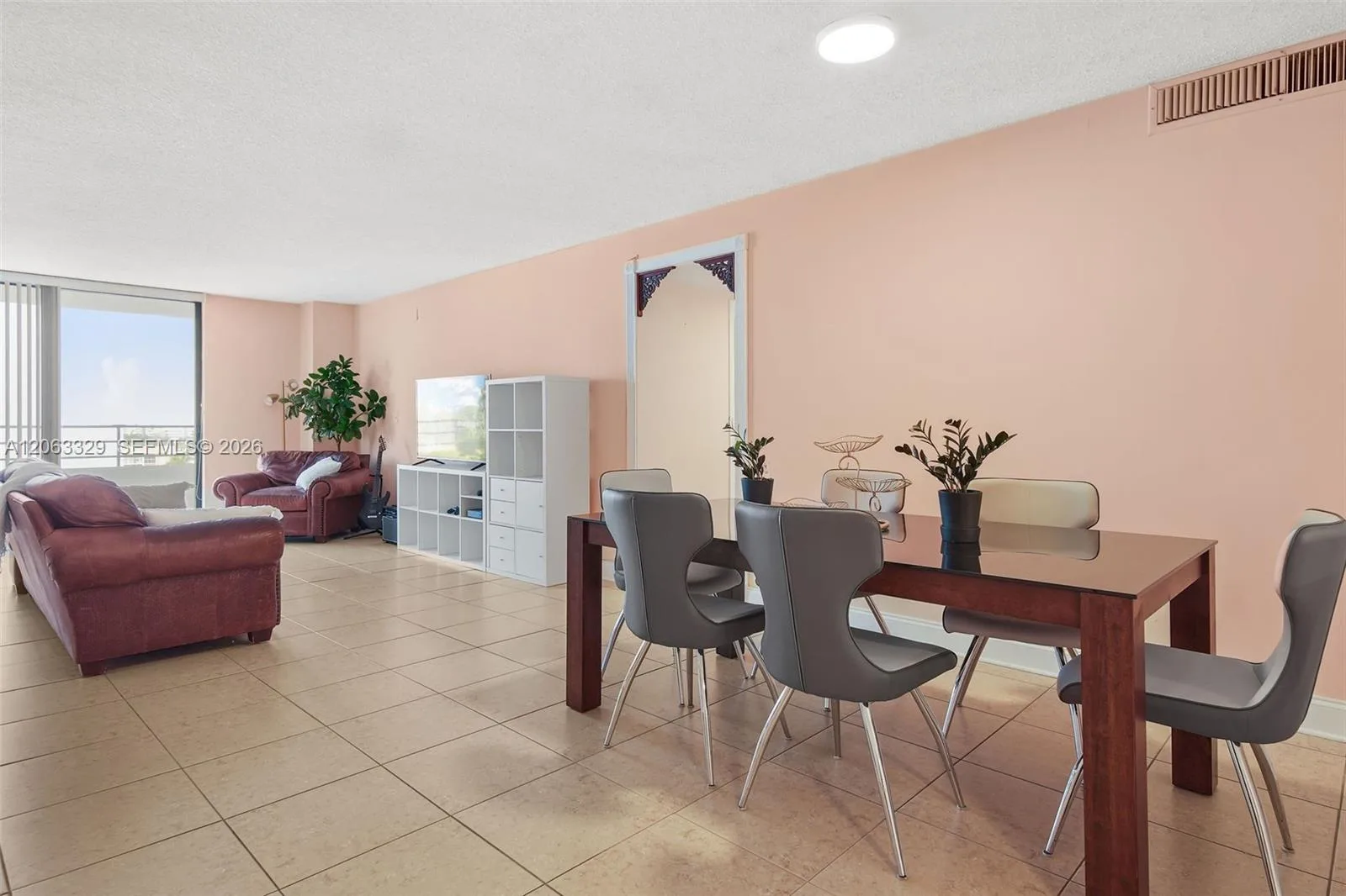 2500 Parkview Dr # 812, Hallandale Beach, FL 33009 photo 4