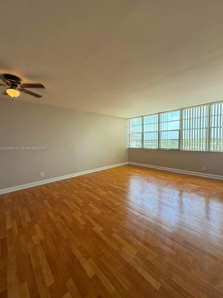 2025 NE 164th St # 1006, North Miami Beach, FL 33162 photo 4