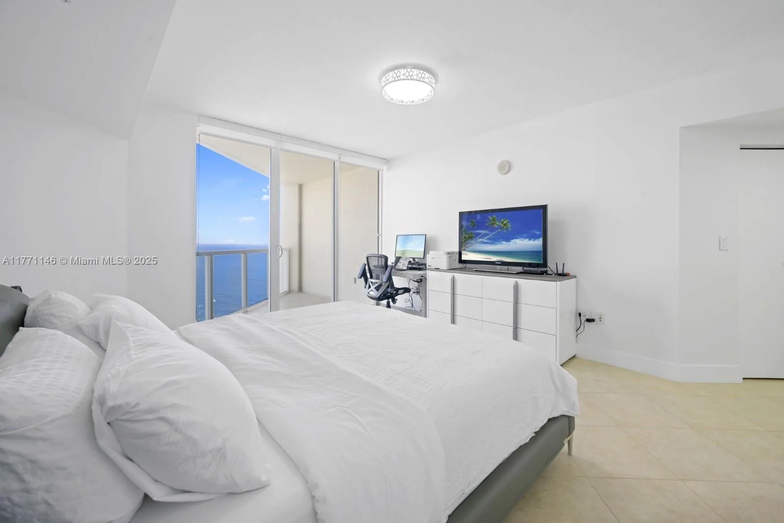 16699 Collins Ave # 3306, Sunny Isles Beach, FL 33160 photo 12