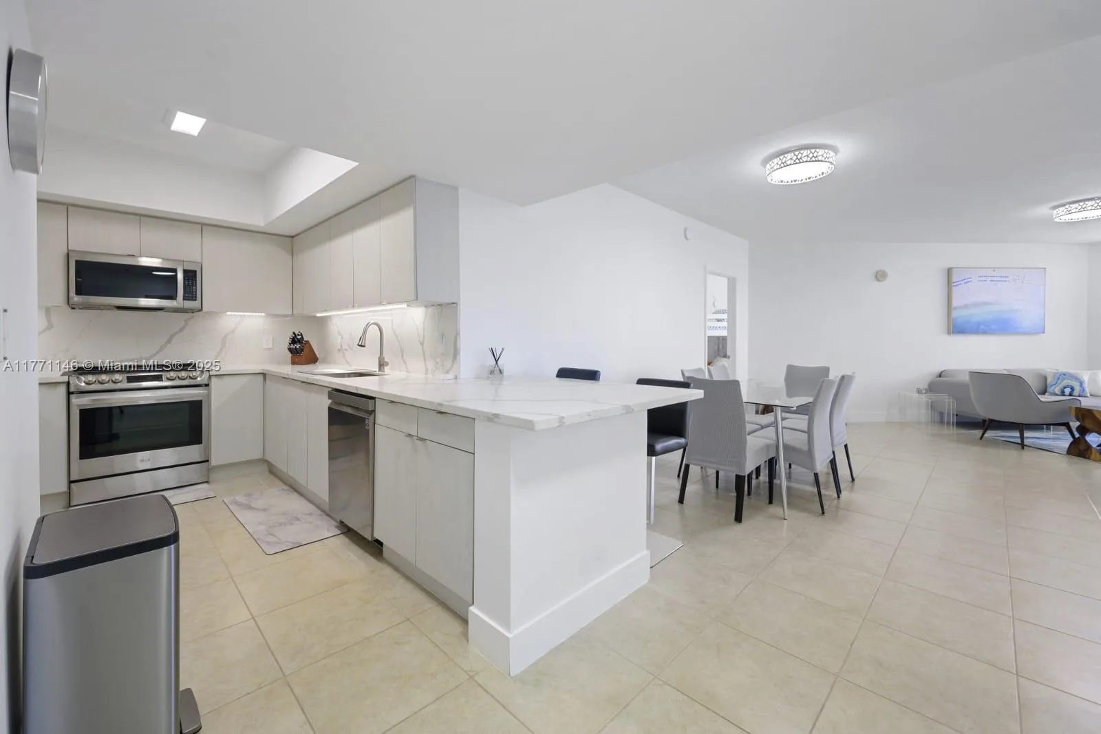 16699 Collins Ave # 3306, Sunny Isles Beach, FL 33160 photo 7