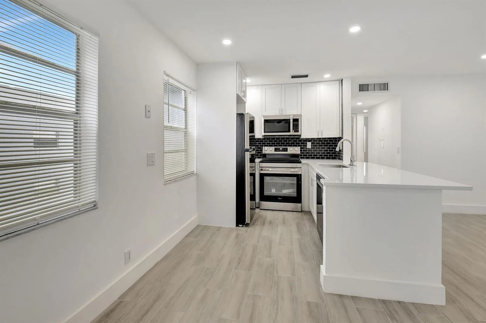 126 Burgundy # C, Delray Beach, FL 33484 photo 10
