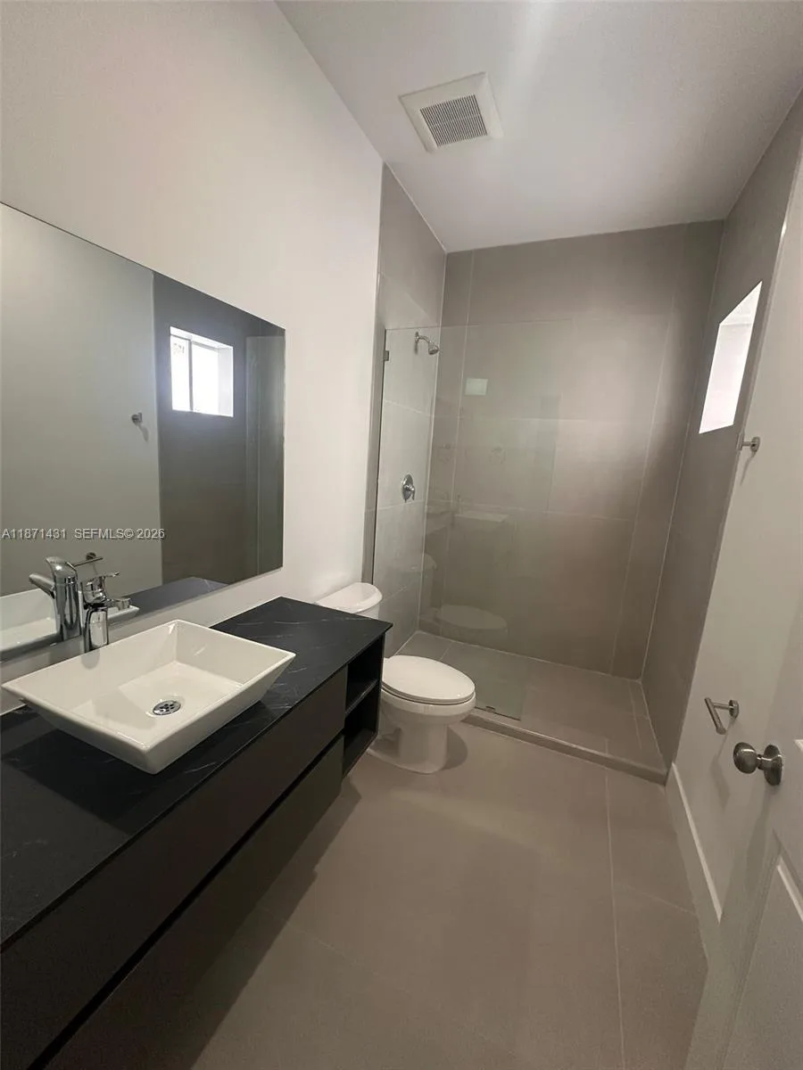 532 NW 17th Ave # 0, Fort Lauderdale, FL 33311 photo 13