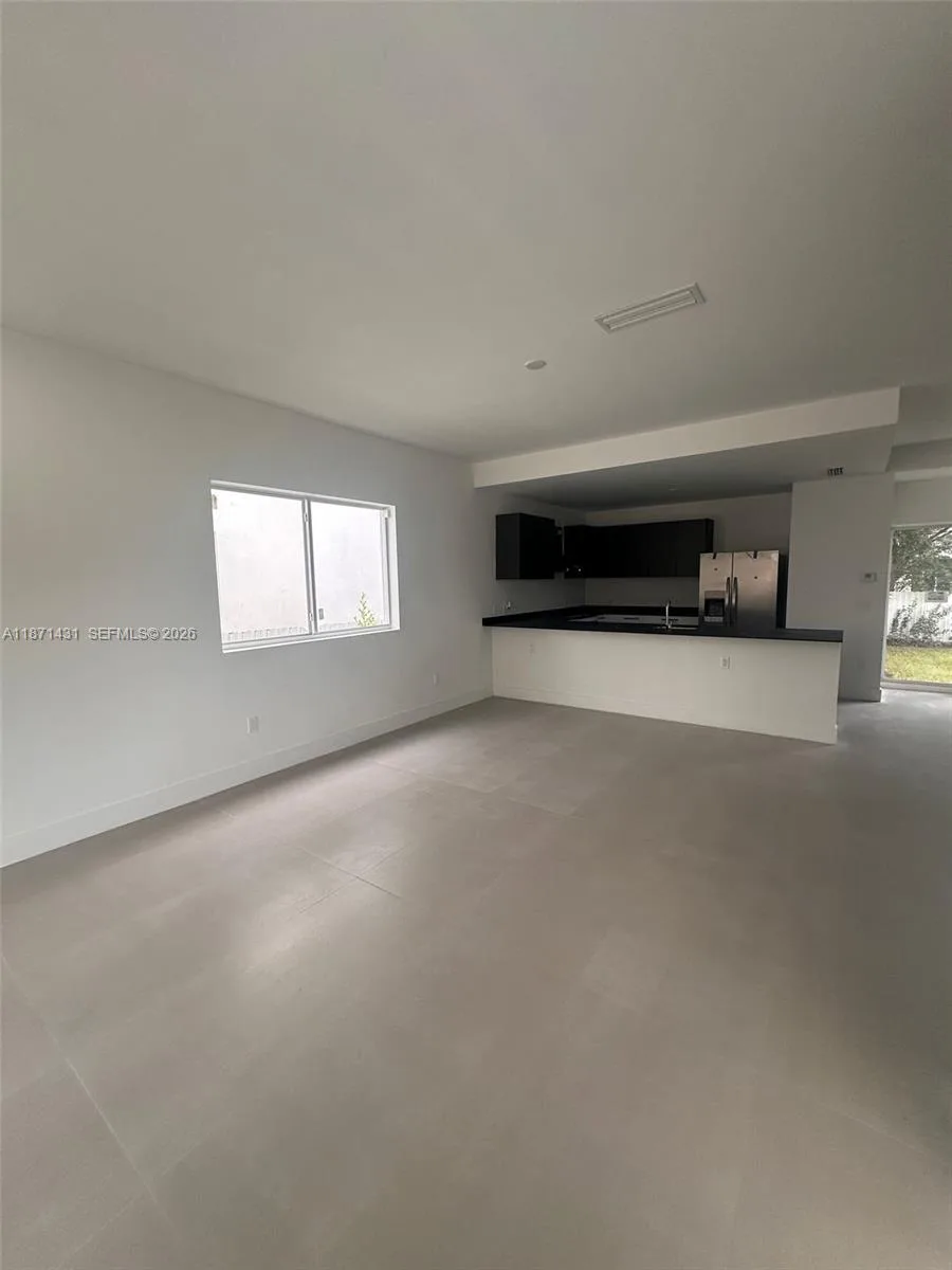 532 NW 17th Ave # 0, Fort Lauderdale, FL 33311 photo 4