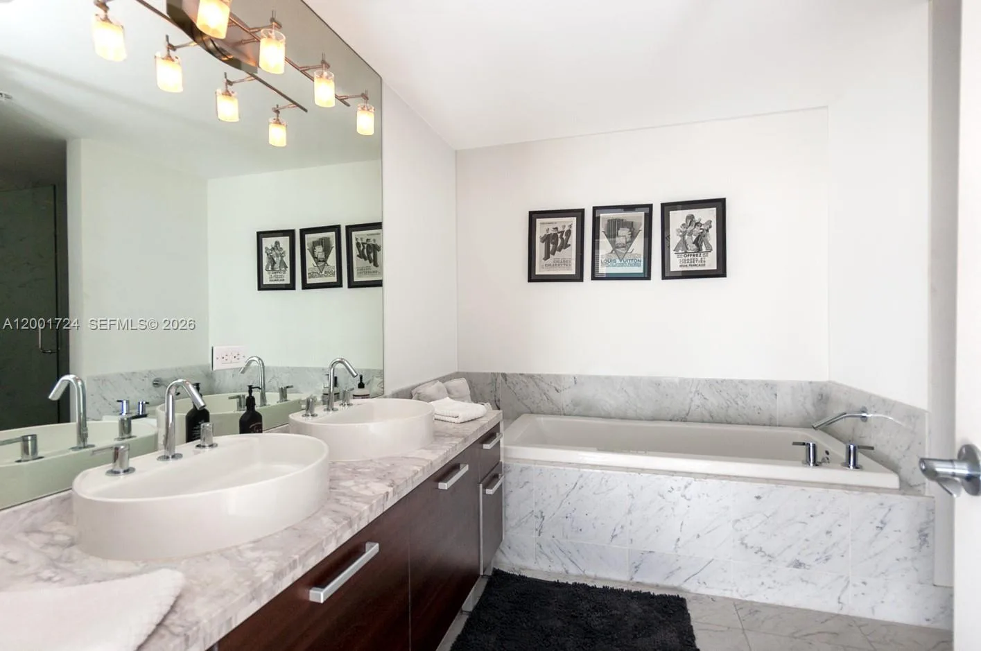 244 Biscayne Blvd # 4104, Miami, FL 33132 photo 7
