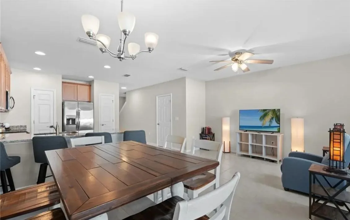 3725 Crofton Court, Fort Myers, FL 33916 photo 3