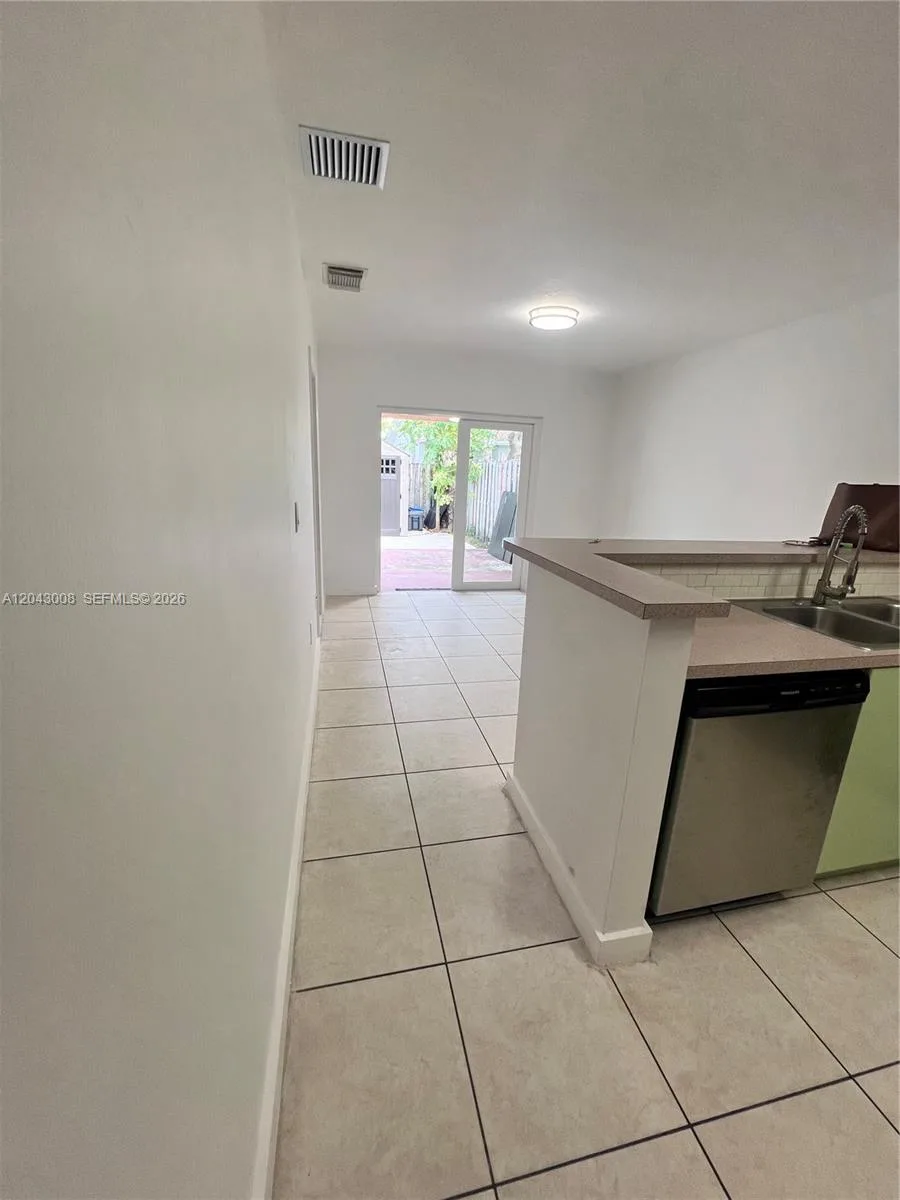 20613 SW 93rd Ave # 2, Cutler Bay, FL 33189 photo 6