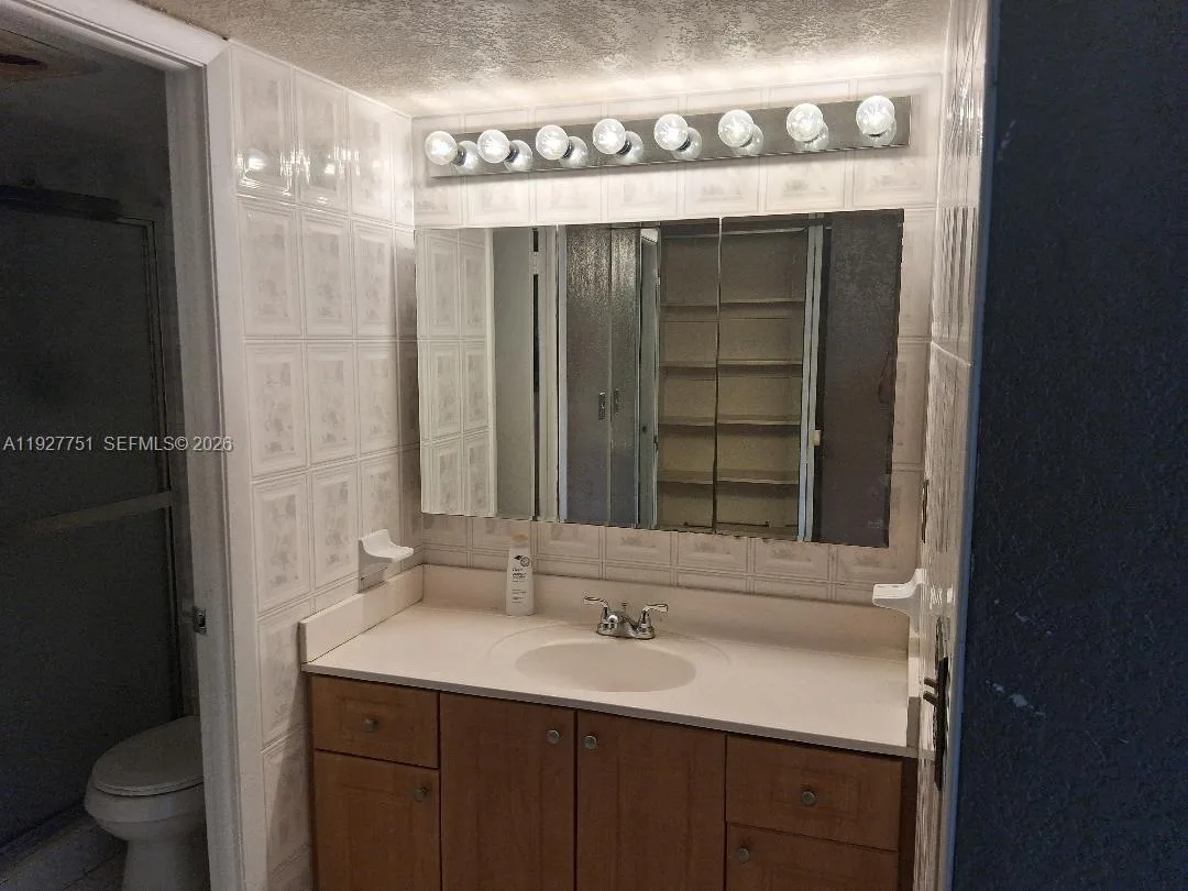 1000 Saint Charles Pl # L2, Pembroke Pines, FL 33026 photo 13