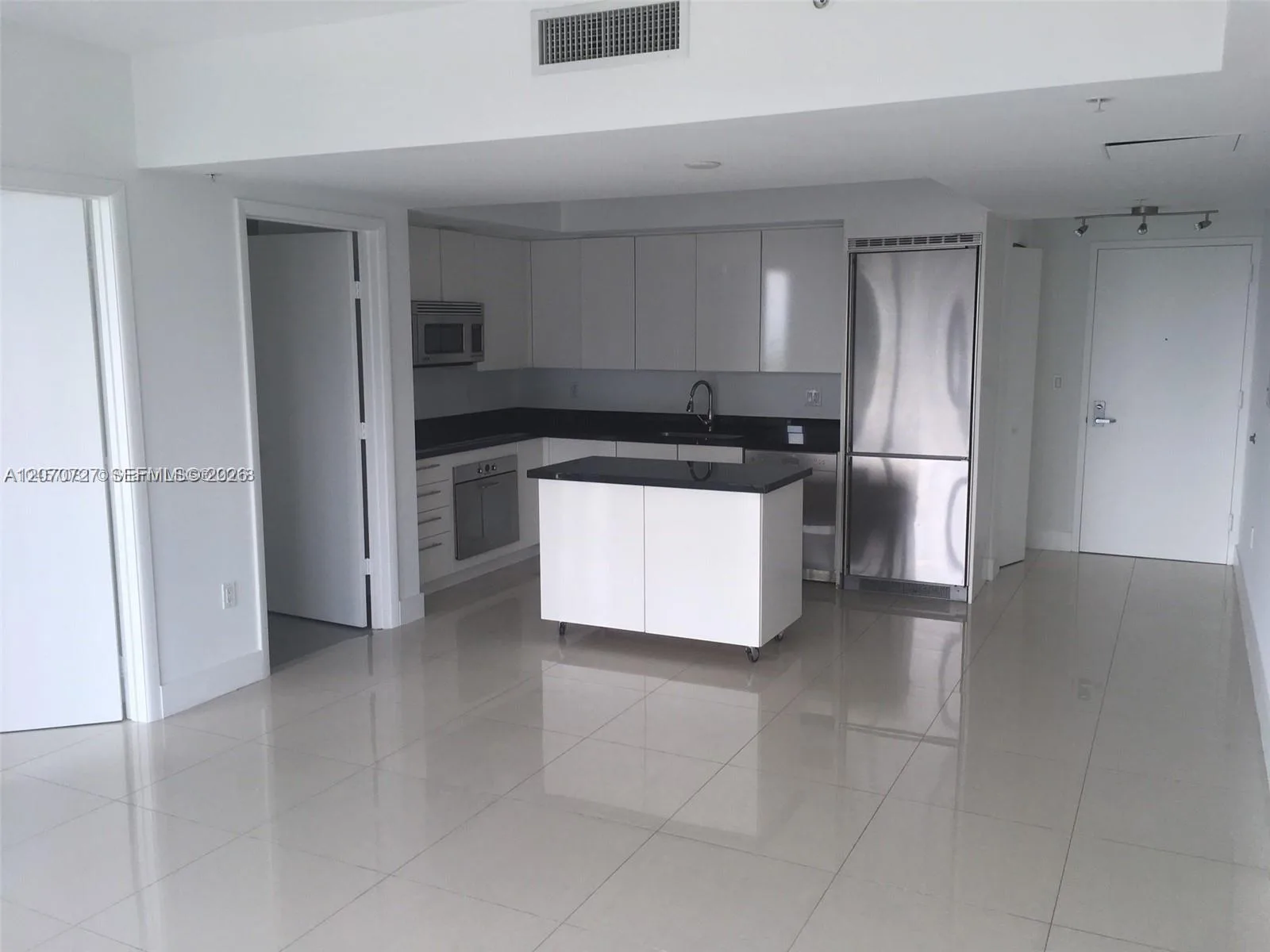 92 SW 3rd St # 3402, Miami, FL 33130 photo 7