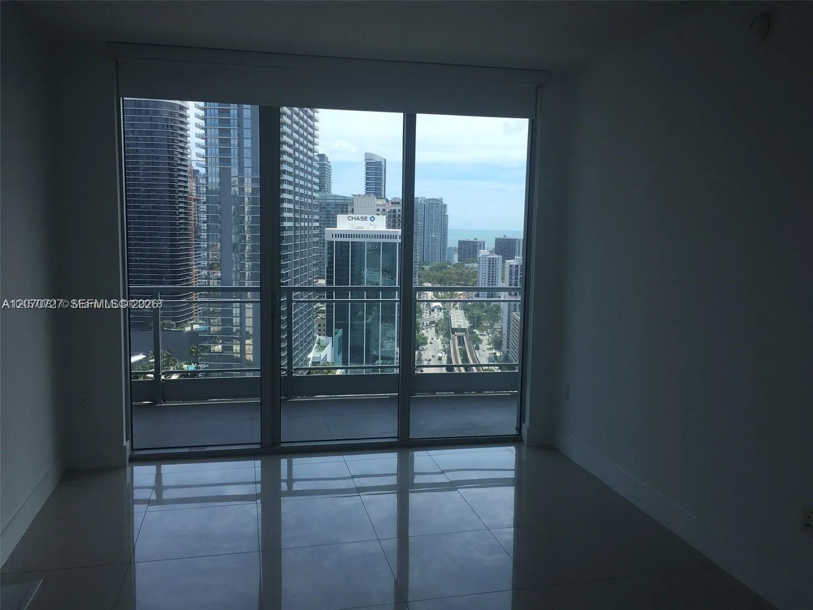 92 SW 3rd St # 3402, Miami, FL 33130 photo 9