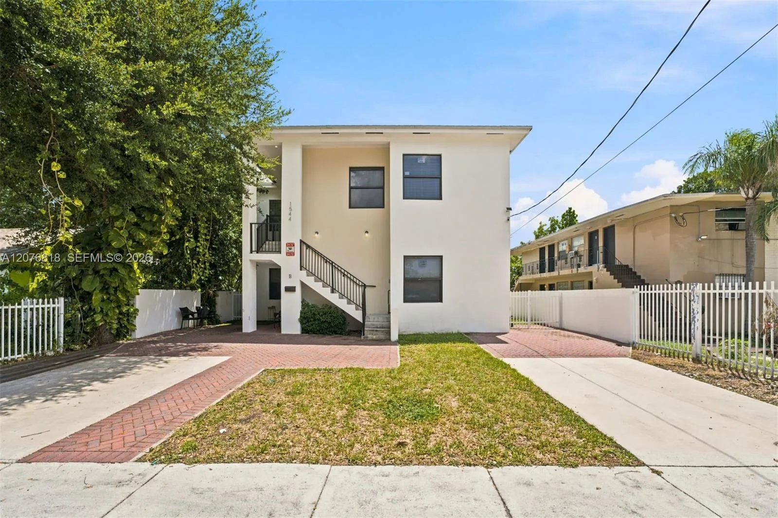 1544 NW 59th St # B, Miami, FL 33142