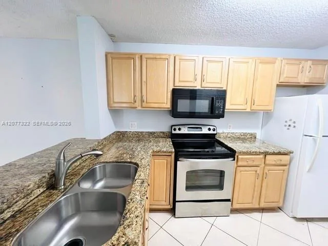 10773 Cleary Blvd # 101, Plantation, FL 33324