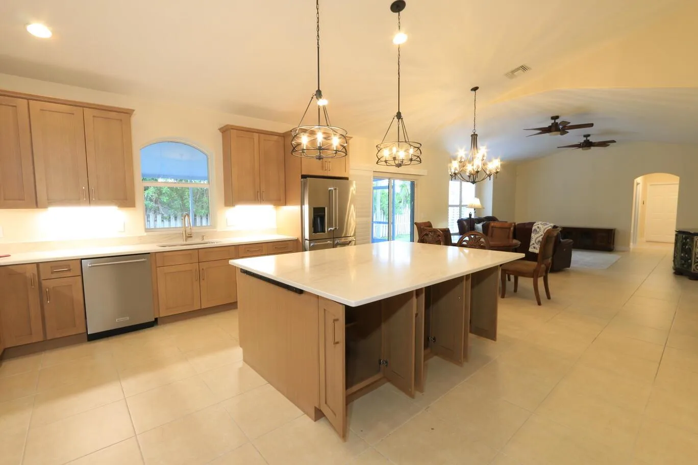 2879 SE Peru Street, Port St. Lucie, FL 34984 — zdjęcie 4
