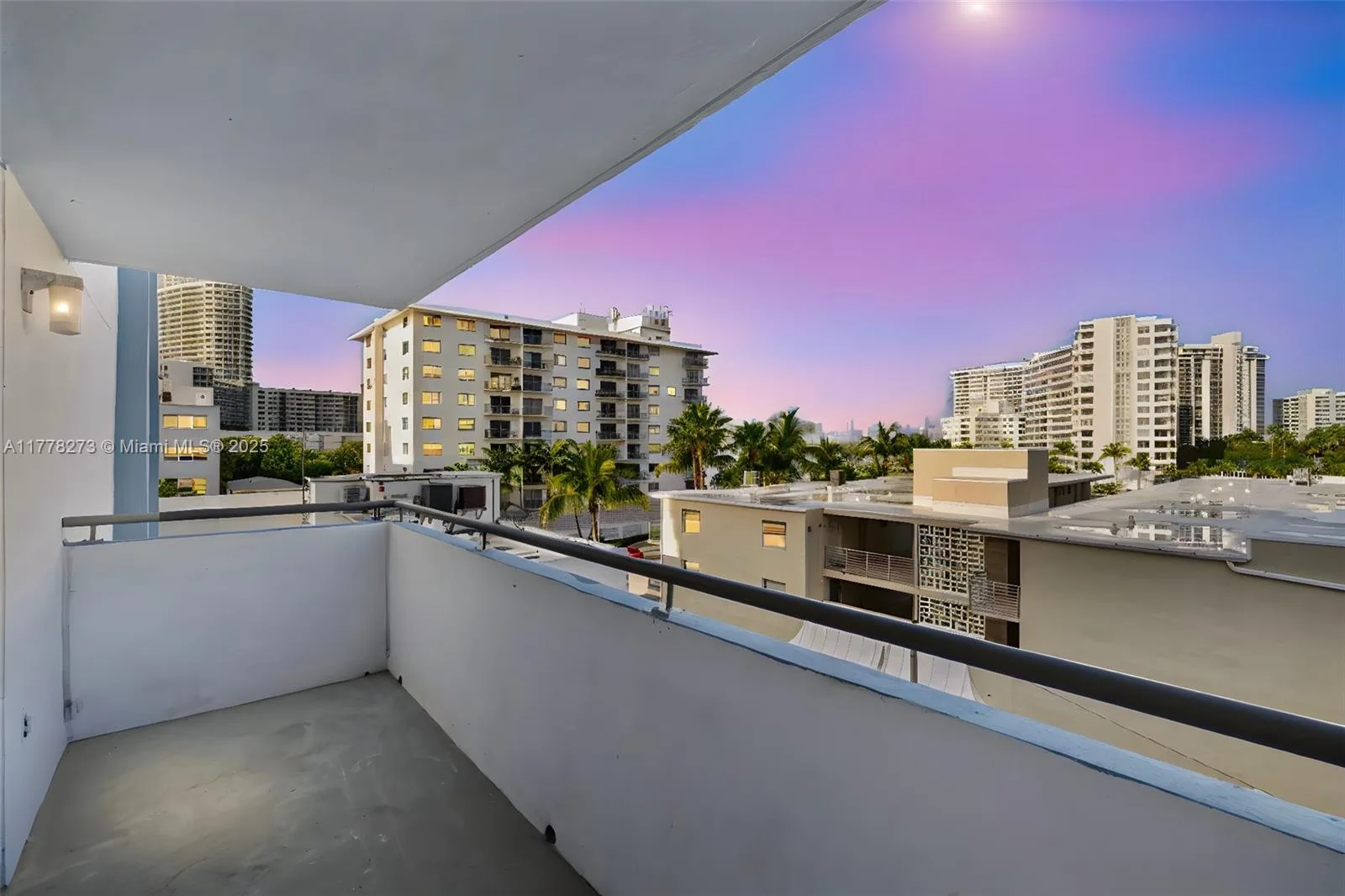 1658 Bay Rd # 504, Miami Beach, FL 33139 photo 13