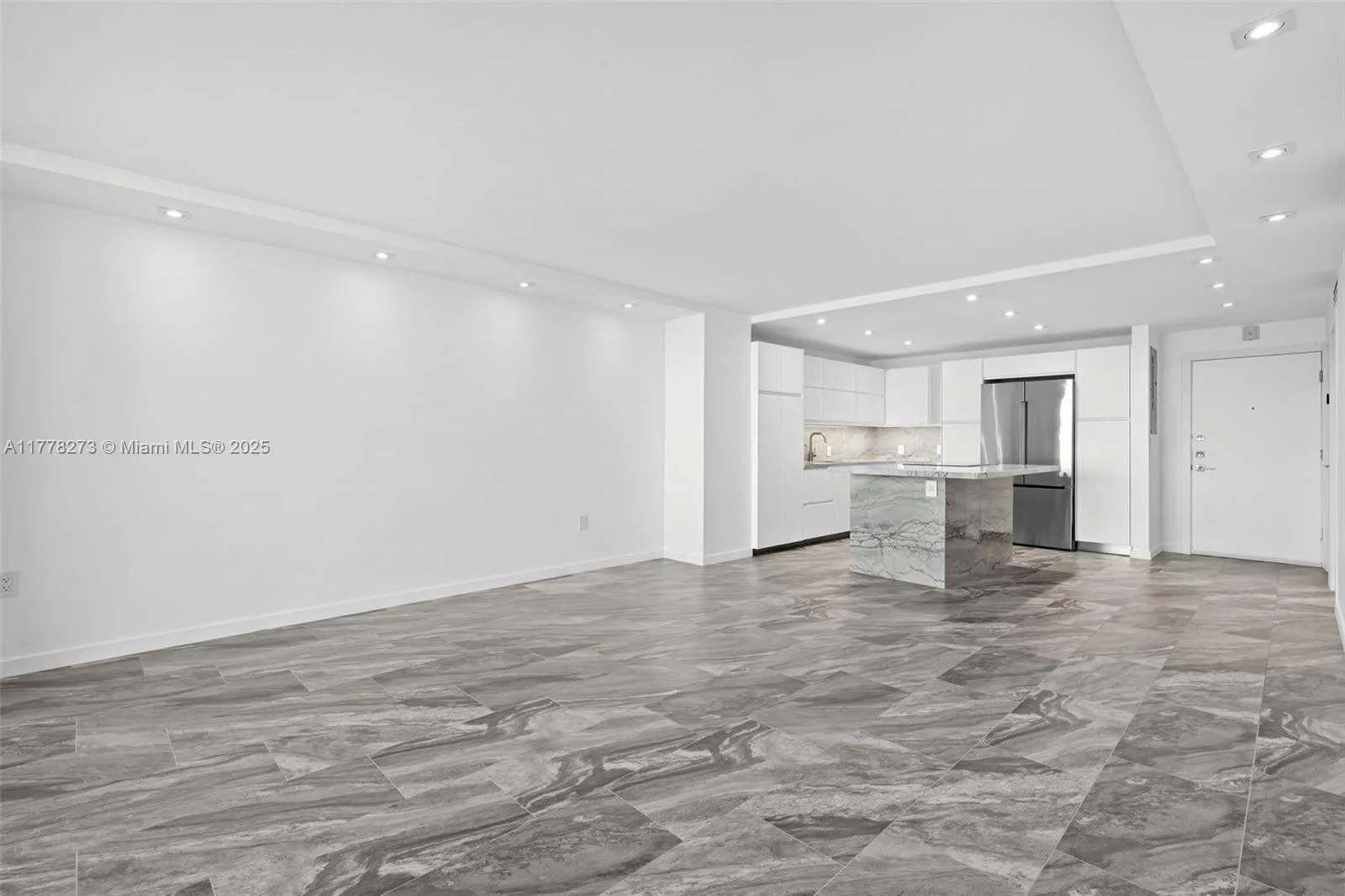 1658 Bay Rd # 504, Miami Beach, FL 33139 photo 5
