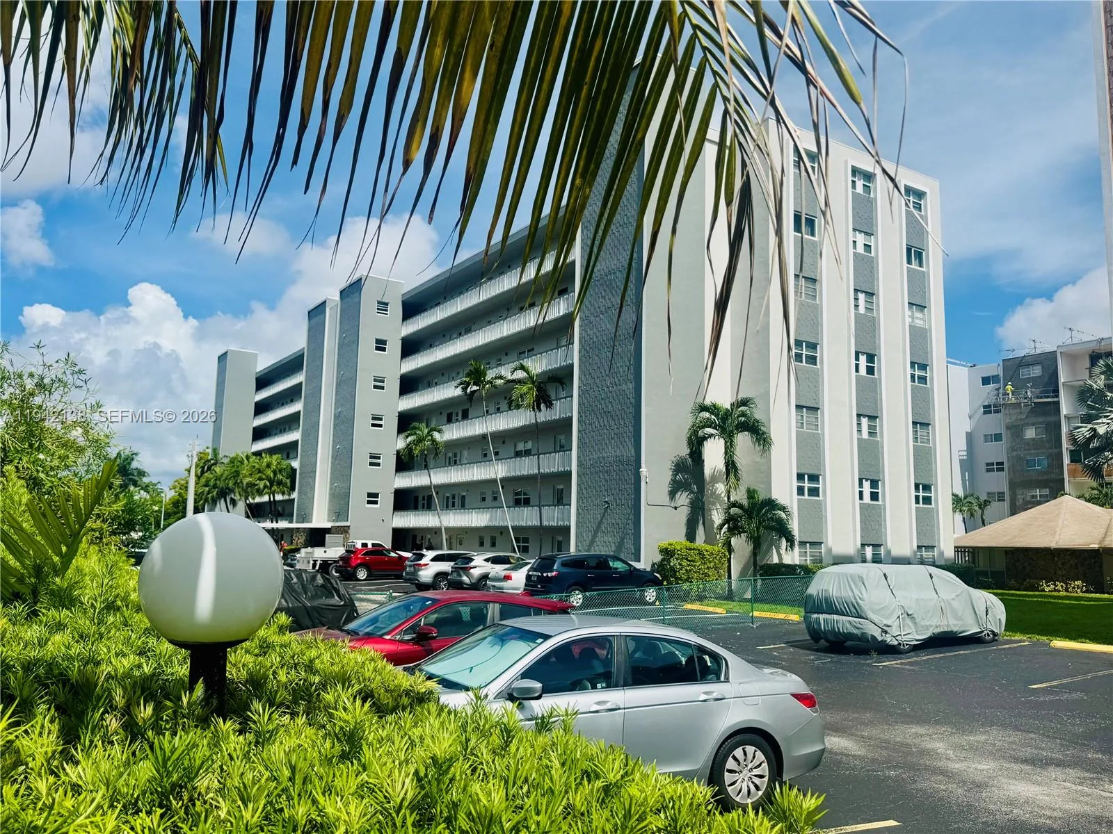 420 NE 12th Ave # 502, Hallandale Beach, FL 33009 photo 7