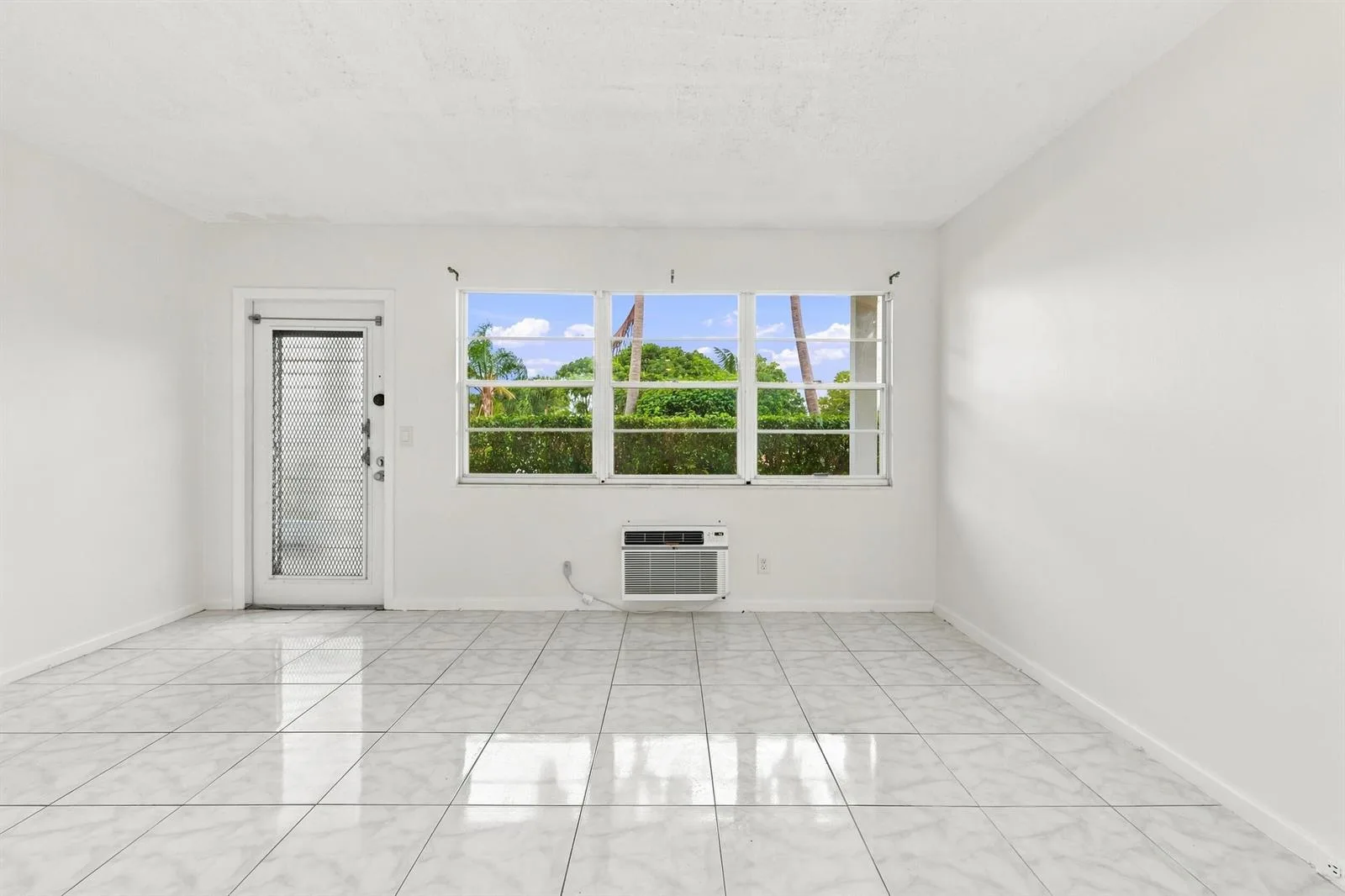 310 OAKRIDGE R Court # 310, Deerfield Beach, FL 33442 — zdjęcie 3