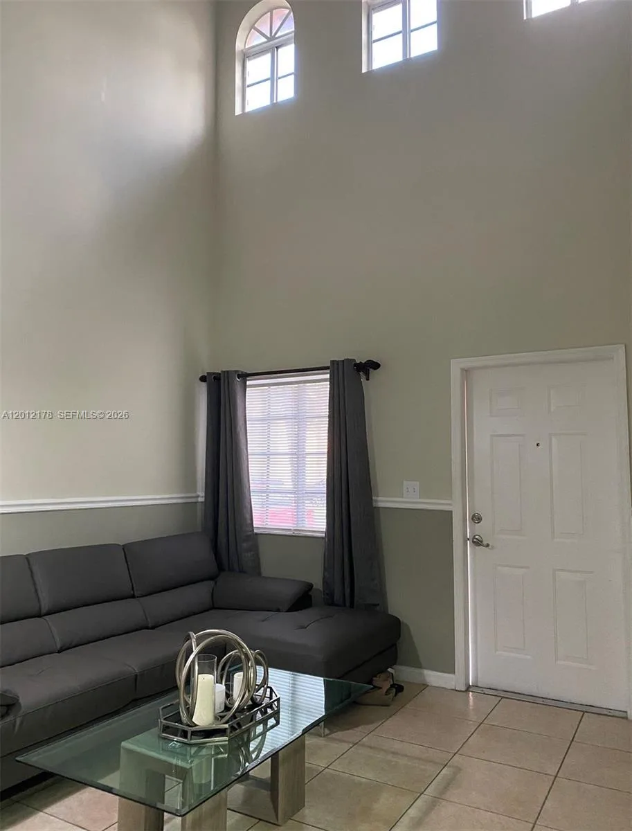 6995 NW 173rd Dr # 2105, Hialeah, FL 33015