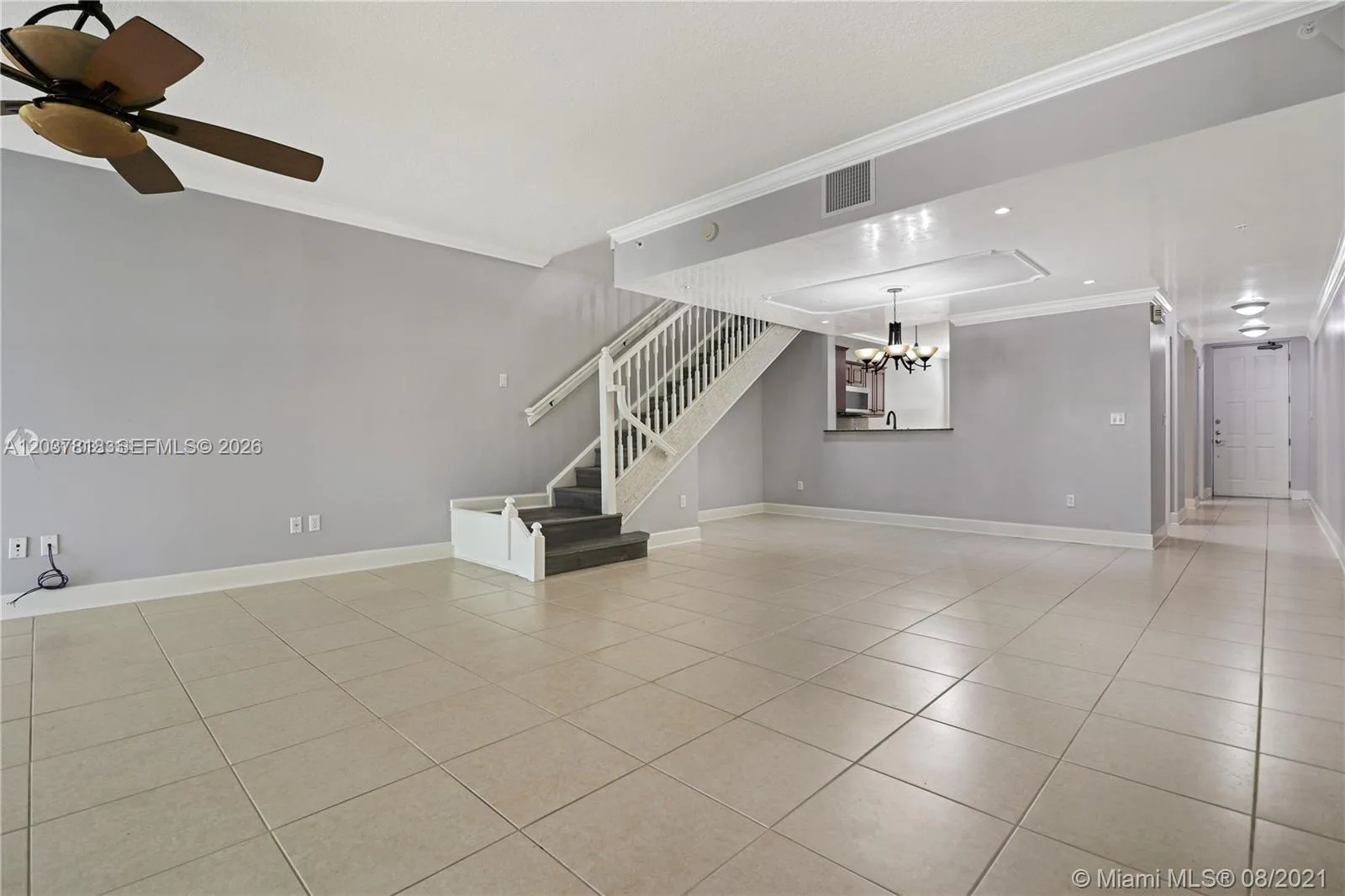 7594 SW 102nd St # 200, Pinecrest, FL 33156