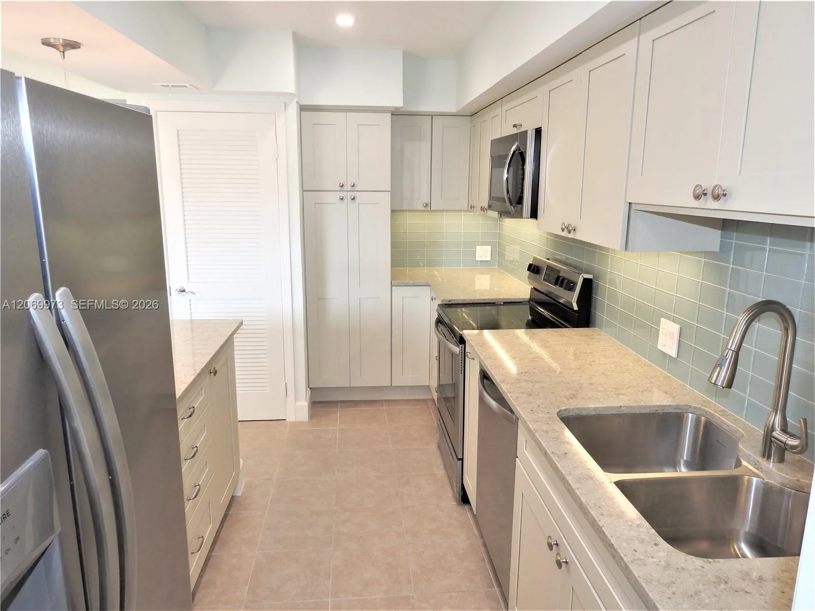 8401 SW 107th Ave # 211E, Miami, FL 33173 photo 7