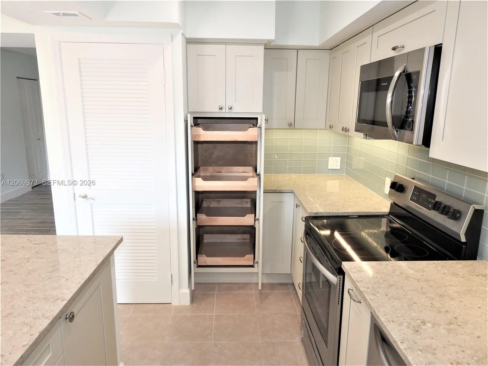 8401 SW 107th Ave # 211E, Miami, FL 33173 photo 8