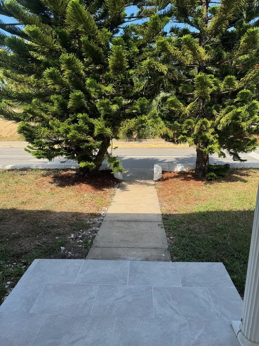 46 S OLEANDER AVE, Daytona, FL 32118
