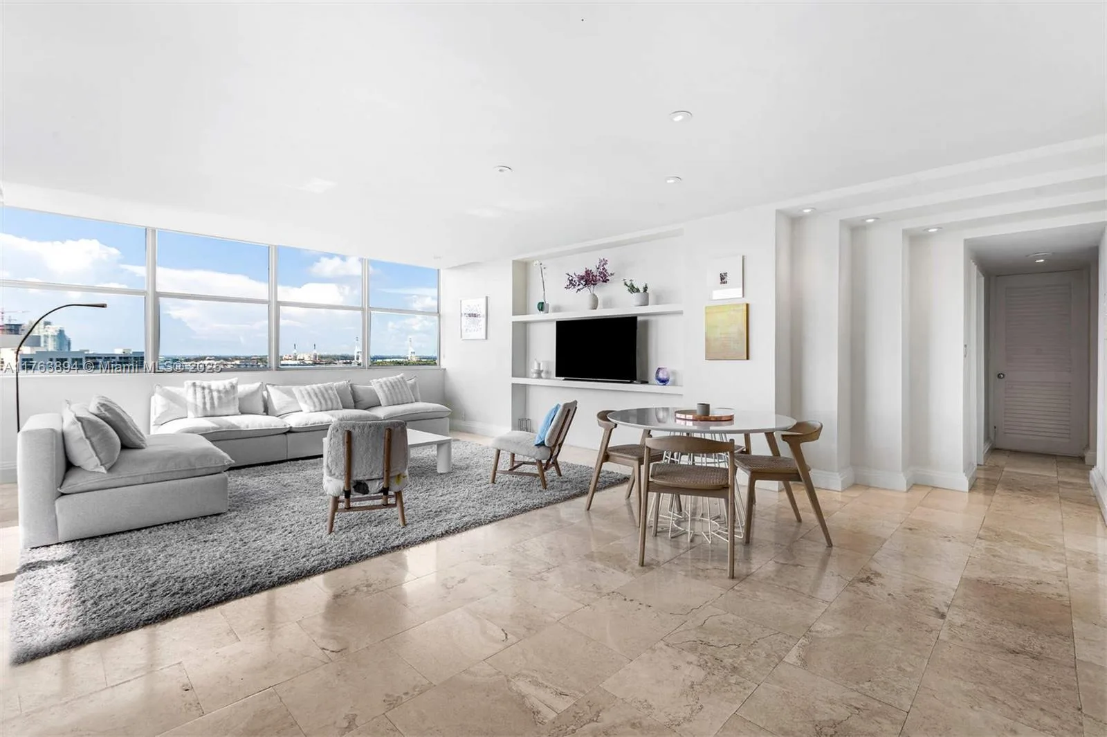 20 Island Ave # 1509, Miami Beach, FL 33139 photo 3