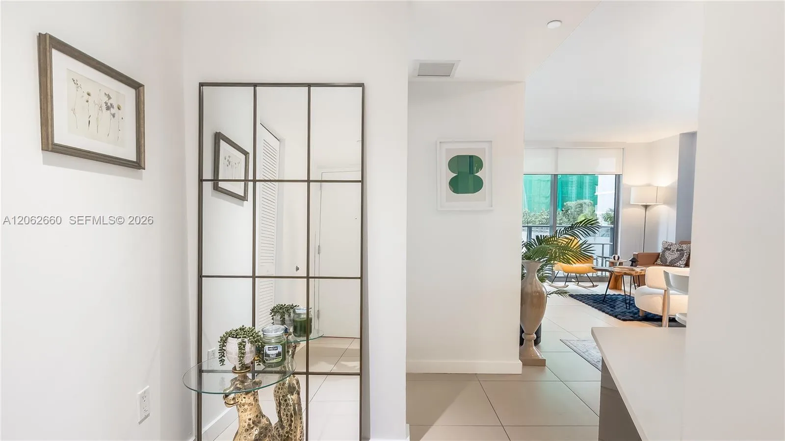 31 SE 6th St # 1708, Miami, FL 33131 photo 12