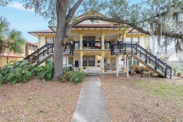 110 NE 10th Ave # C, Gainesville, FL 32601