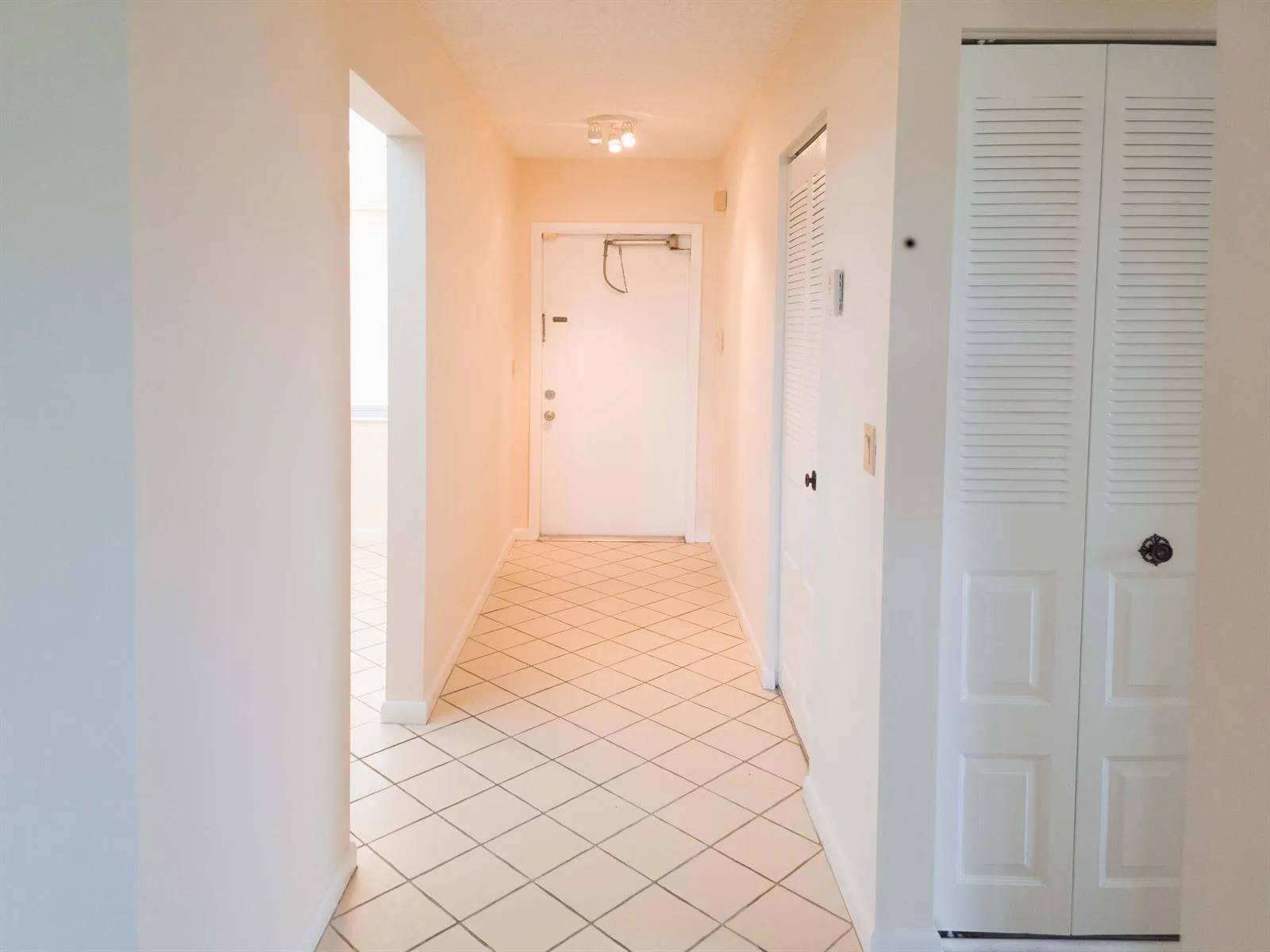24 Abbey Lane # 301, Delray Beach, FL 33446 — zdjęcie 3